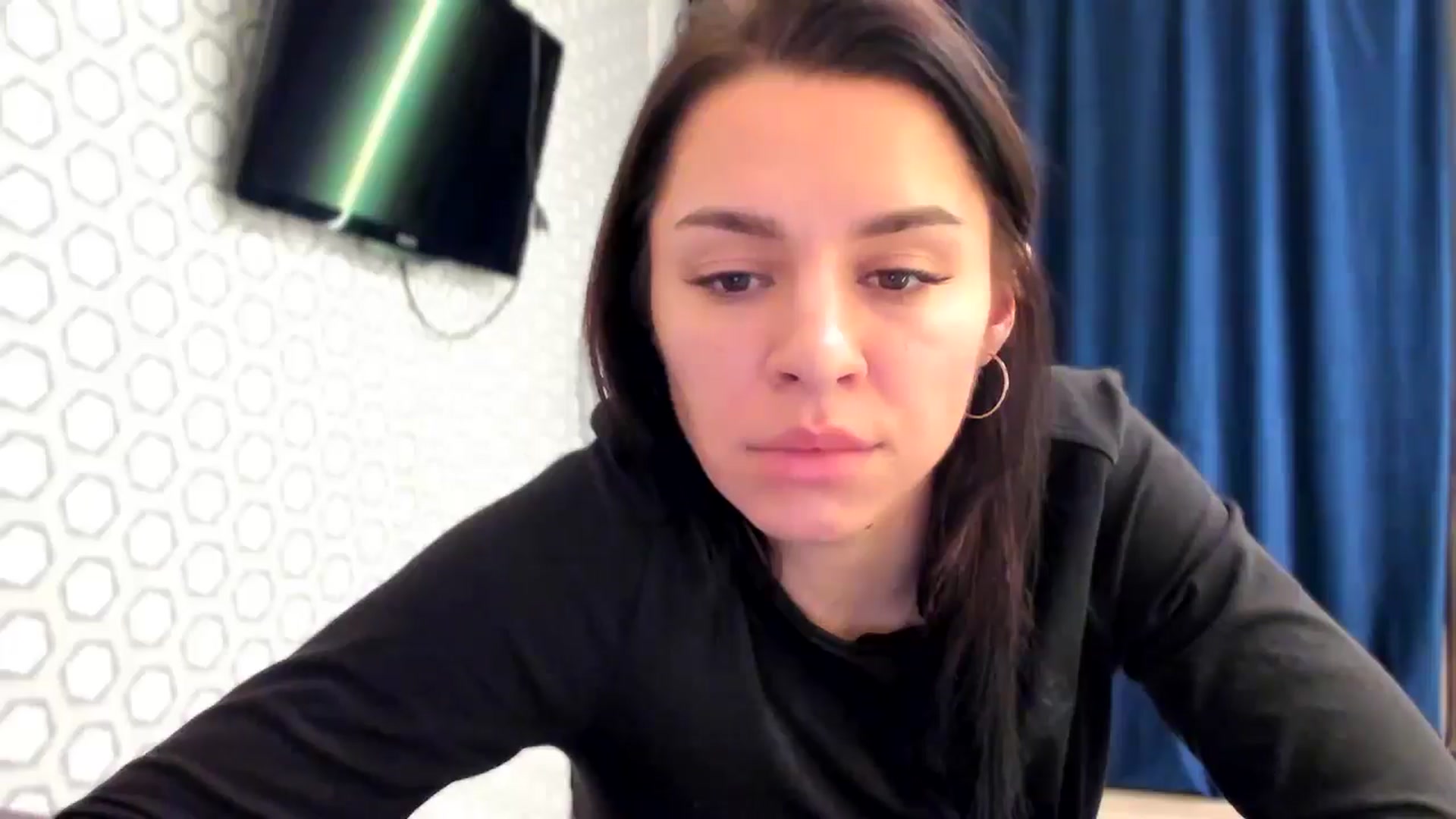 Gallery image thumbnail from swtAlterEgo's myfreecams stream on, 12/21/2024, 20:10 image 13 of 20
