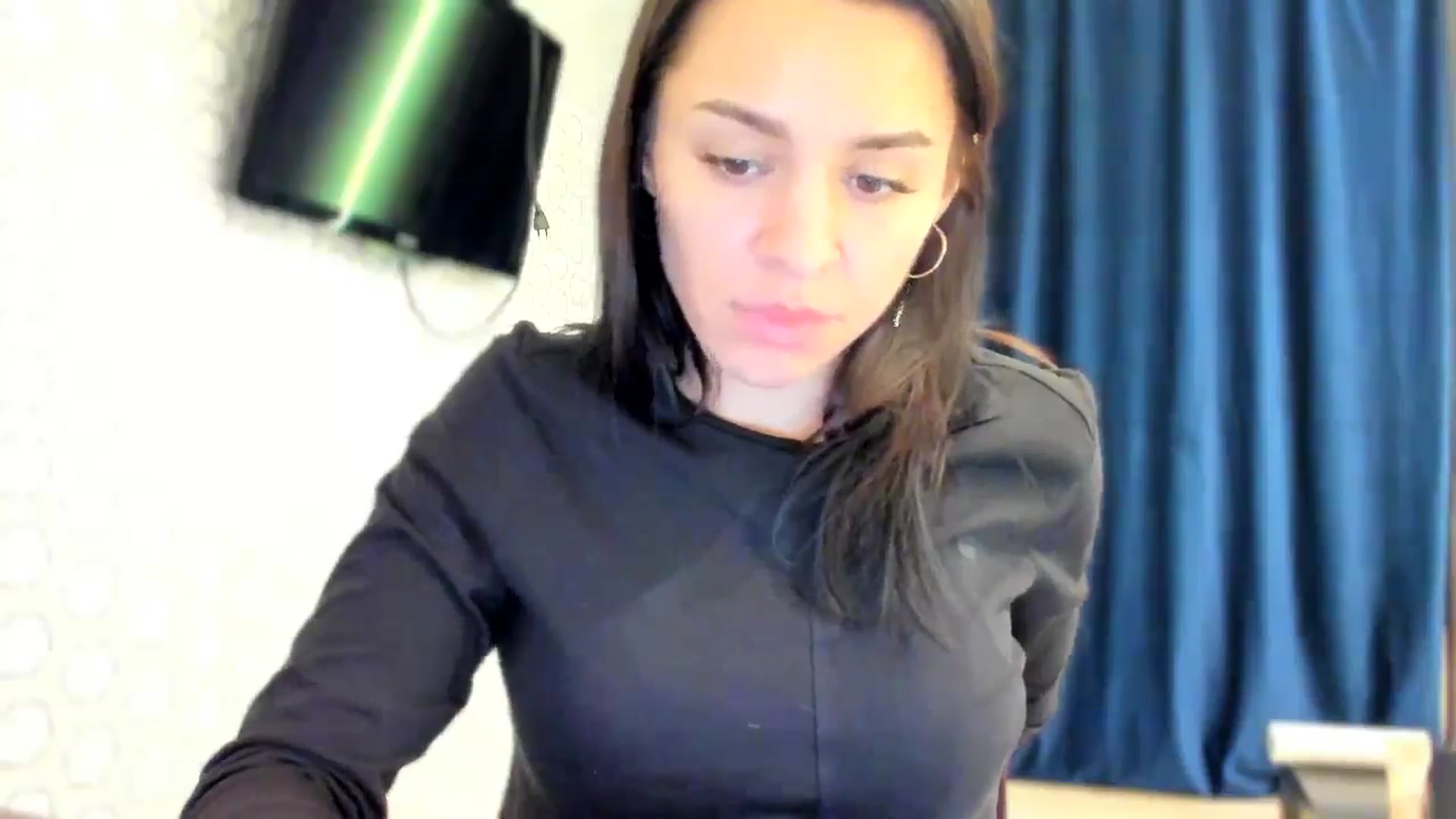 Gallery image thumbnail from swtAlterEgo's myfreecams stream on, 12/21/2024, 20:10 image 14 of 20