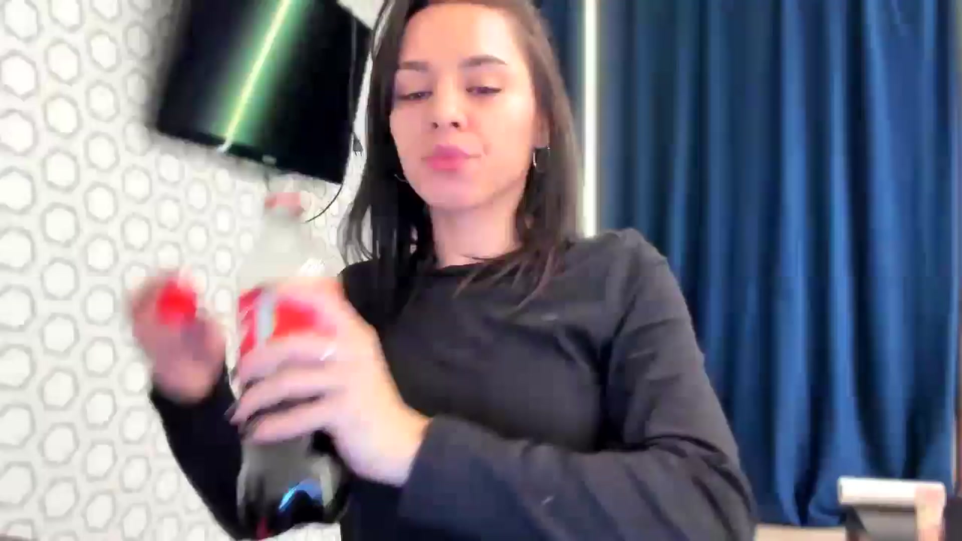 Gallery image thumbnail from swtAlterEgo's myfreecams stream on, 12/21/2024, 20:10 image 2 of 20