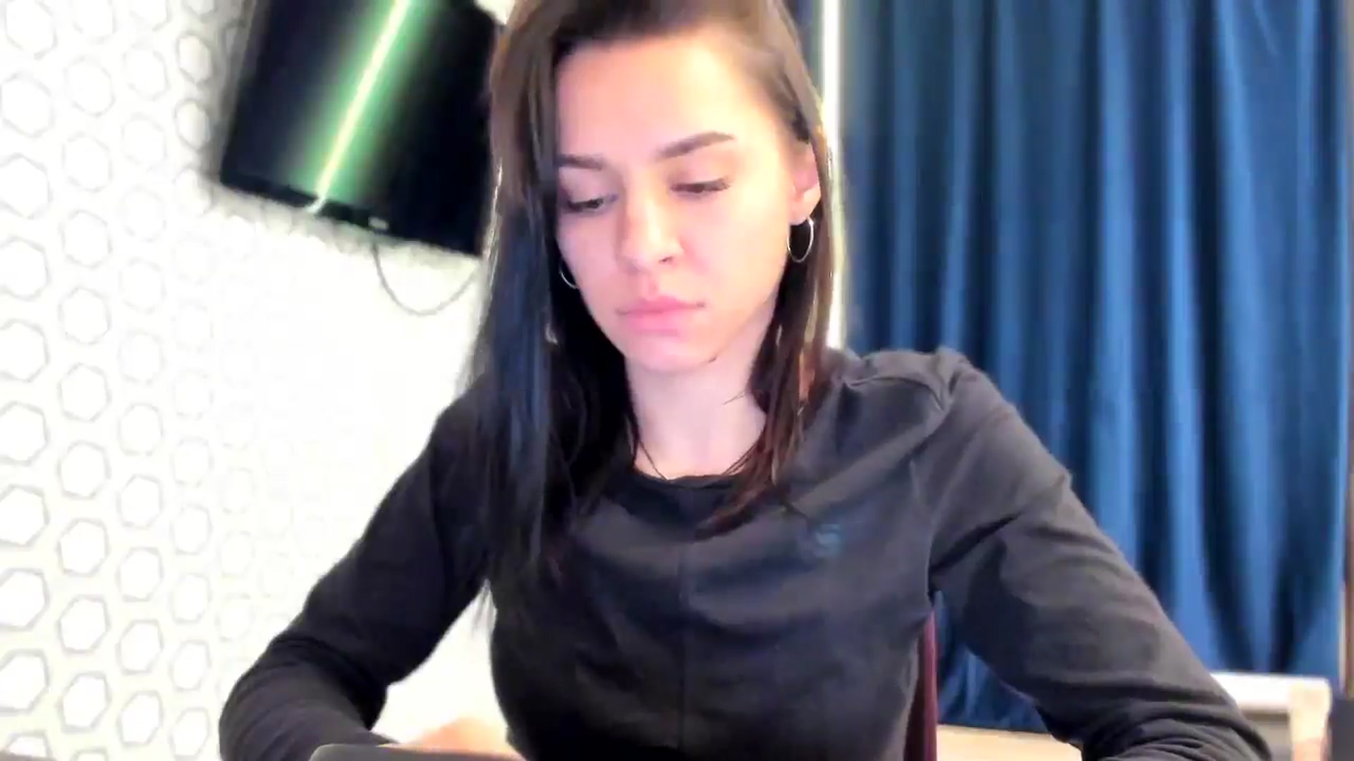 Gallery image thumbnail from swtAlterEgo's myfreecams stream on, 12/21/2024, 20:10 image 5 of 20