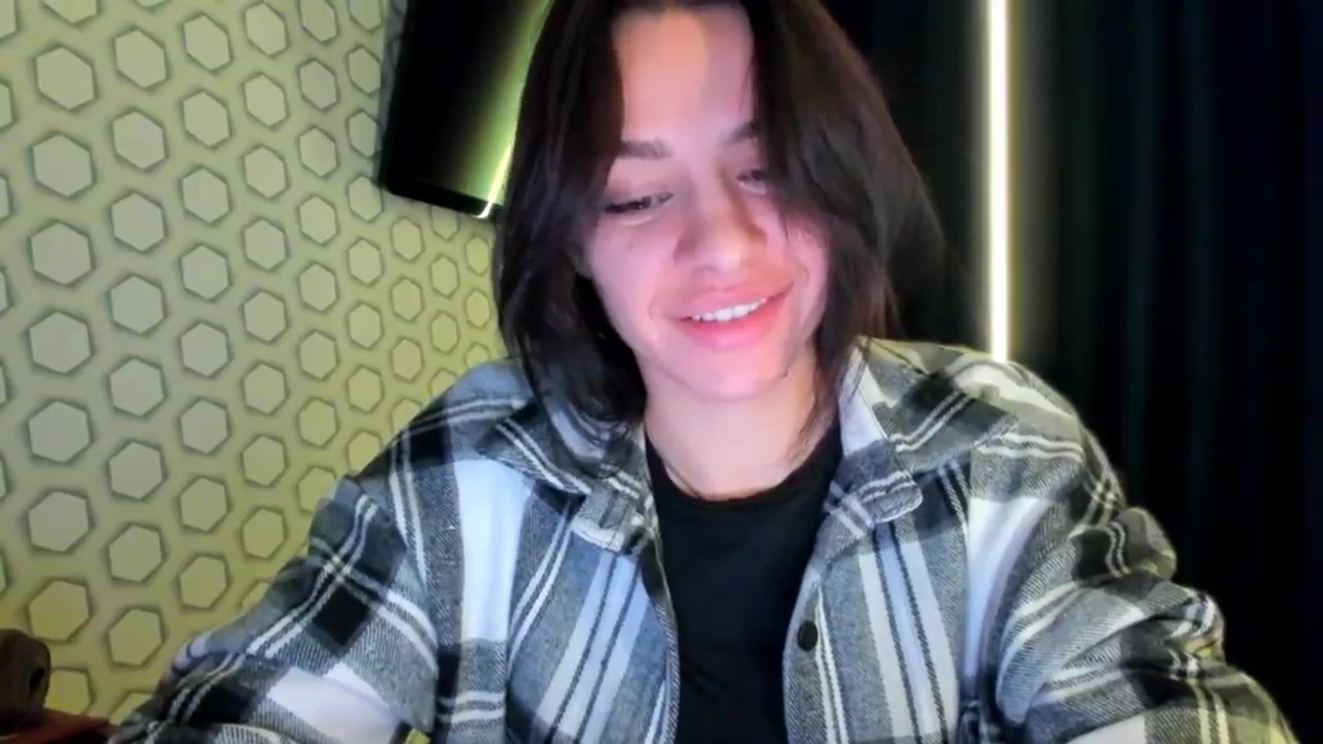 Gallery image thumbnail from swtAlterEgo's myfreecams stream on, 12/22/2024, 02:43 image 17 of 20