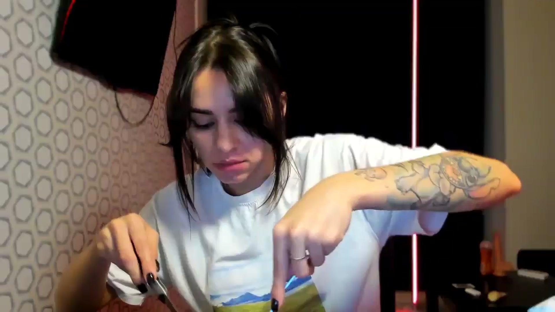 Gallery image thumbnail from swtAlterEgo's myfreecams stream on, 12/29/2024, 02:42 image 3 of 20