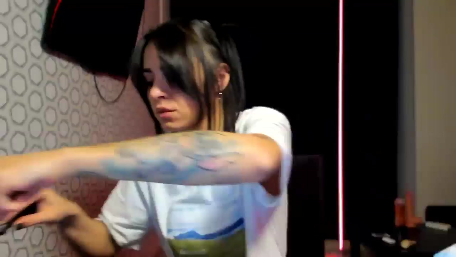 Gallery image thumbnail from swtAlterEgo's myfreecams stream on, 12/29/2024, 02:42 image 1 of 20