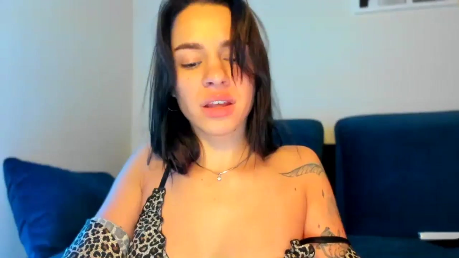 Gallery image thumbnail from swtAlterEgo's myfreecams stream on, 01/14/2025, 24:15 image 11 of 20