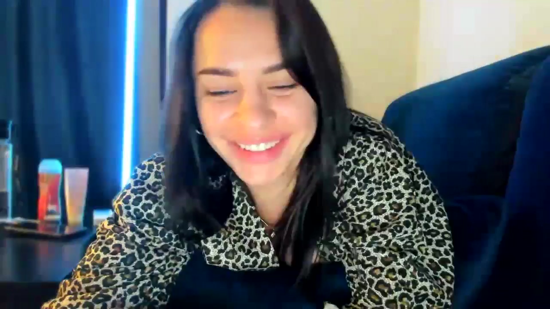 Gallery image thumbnail from swtAlterEgo's myfreecams stream on, 01/14/2025, 04:25 image 17 of 20