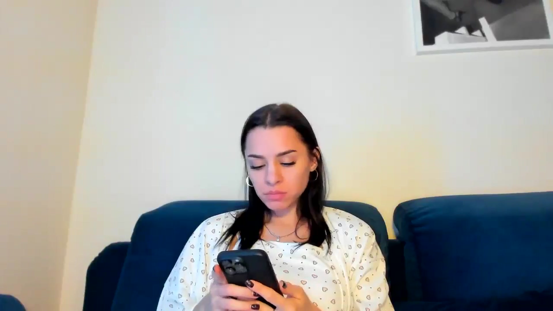 Gallery image thumbnail from swtAlterEgo's myfreecams stream on, 01/14/2025, 23:09 image 6 of 20