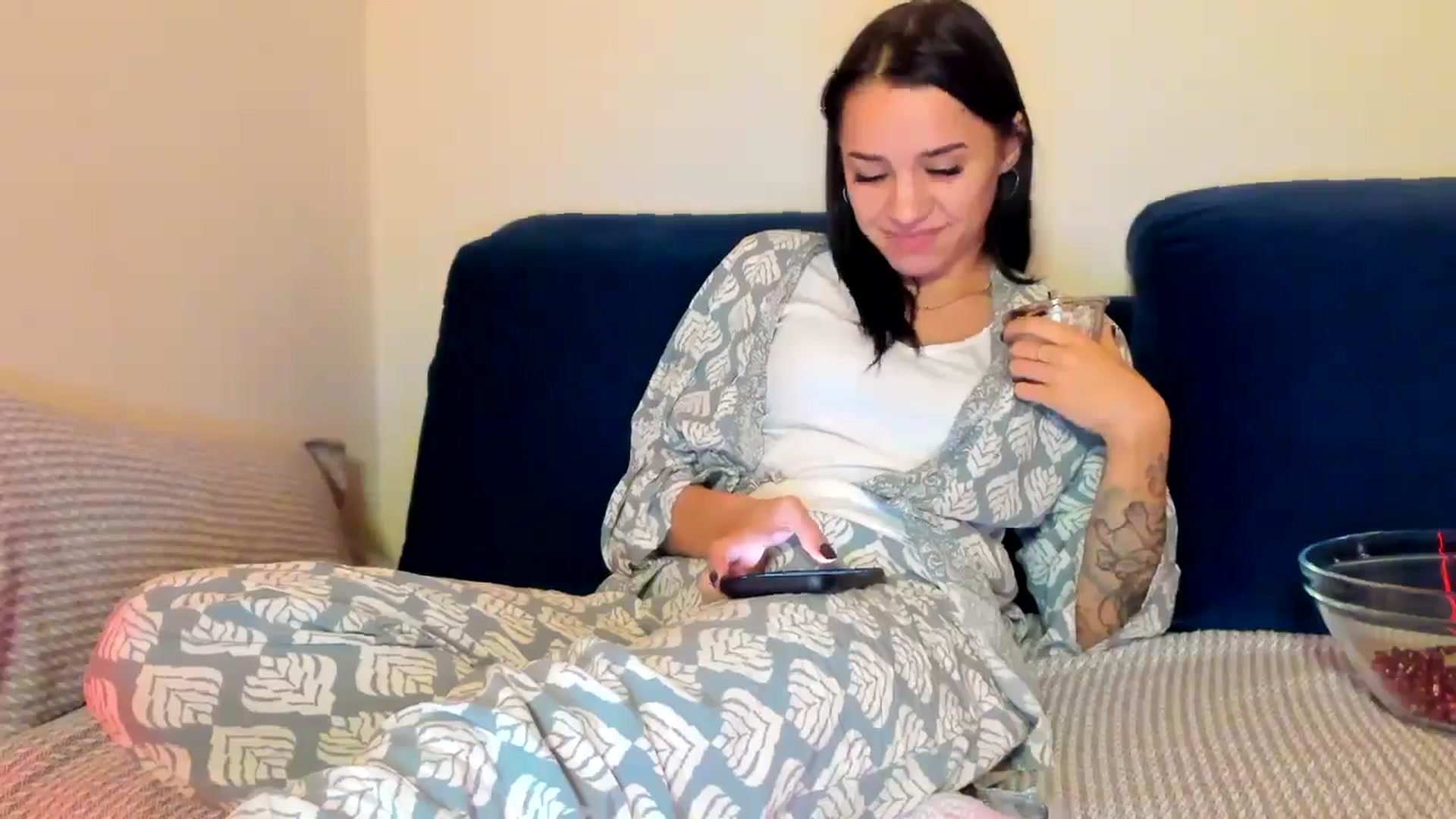 Gallery image thumbnail from swtAlterEgo's myfreecams stream on, 01/17/2025, 23:30 image 14 of 20