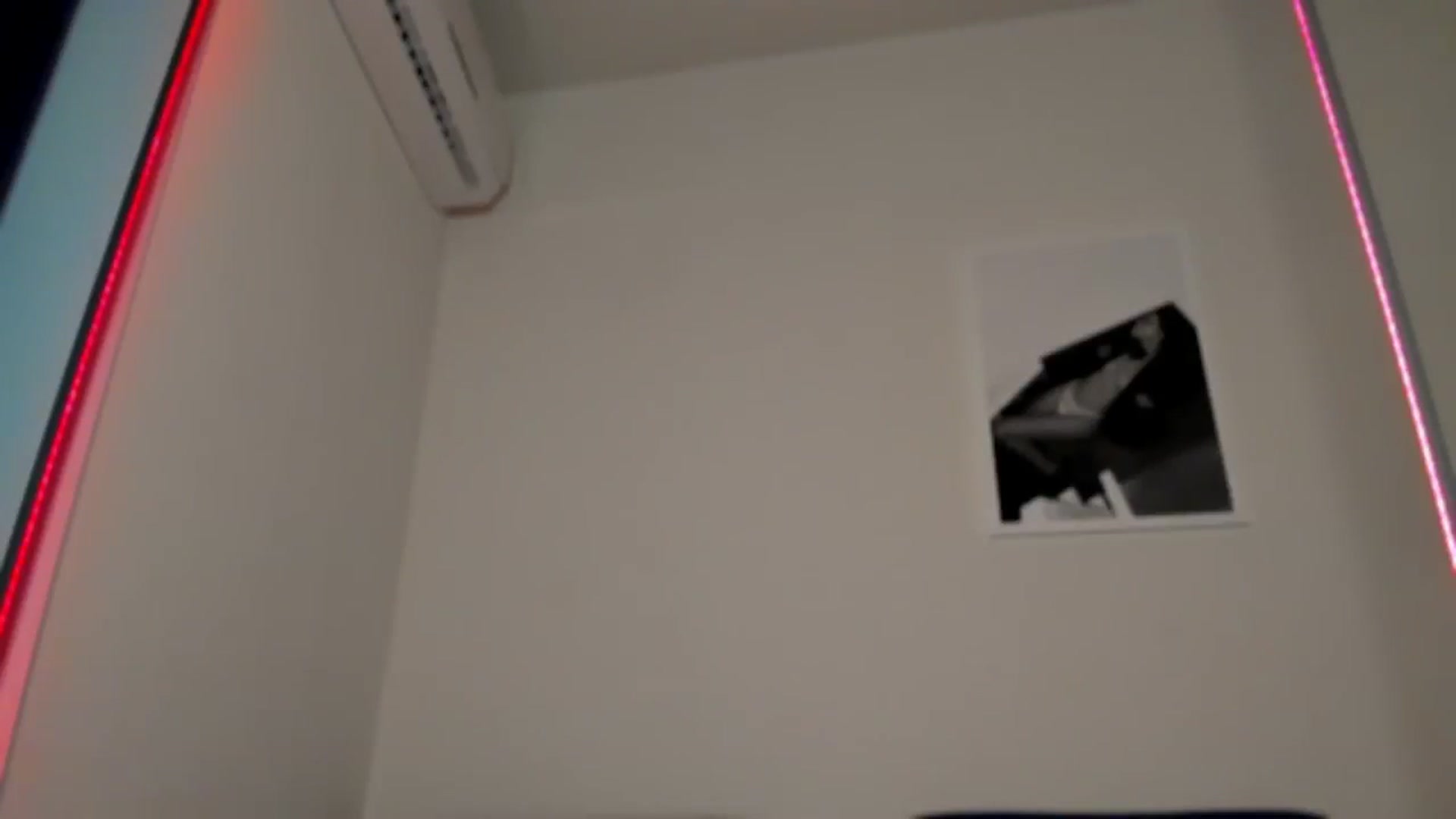 Gallery image thumbnail from swtAlterEgo's myfreecams stream on, 01/26/2025, 02:31 image 16 of 20