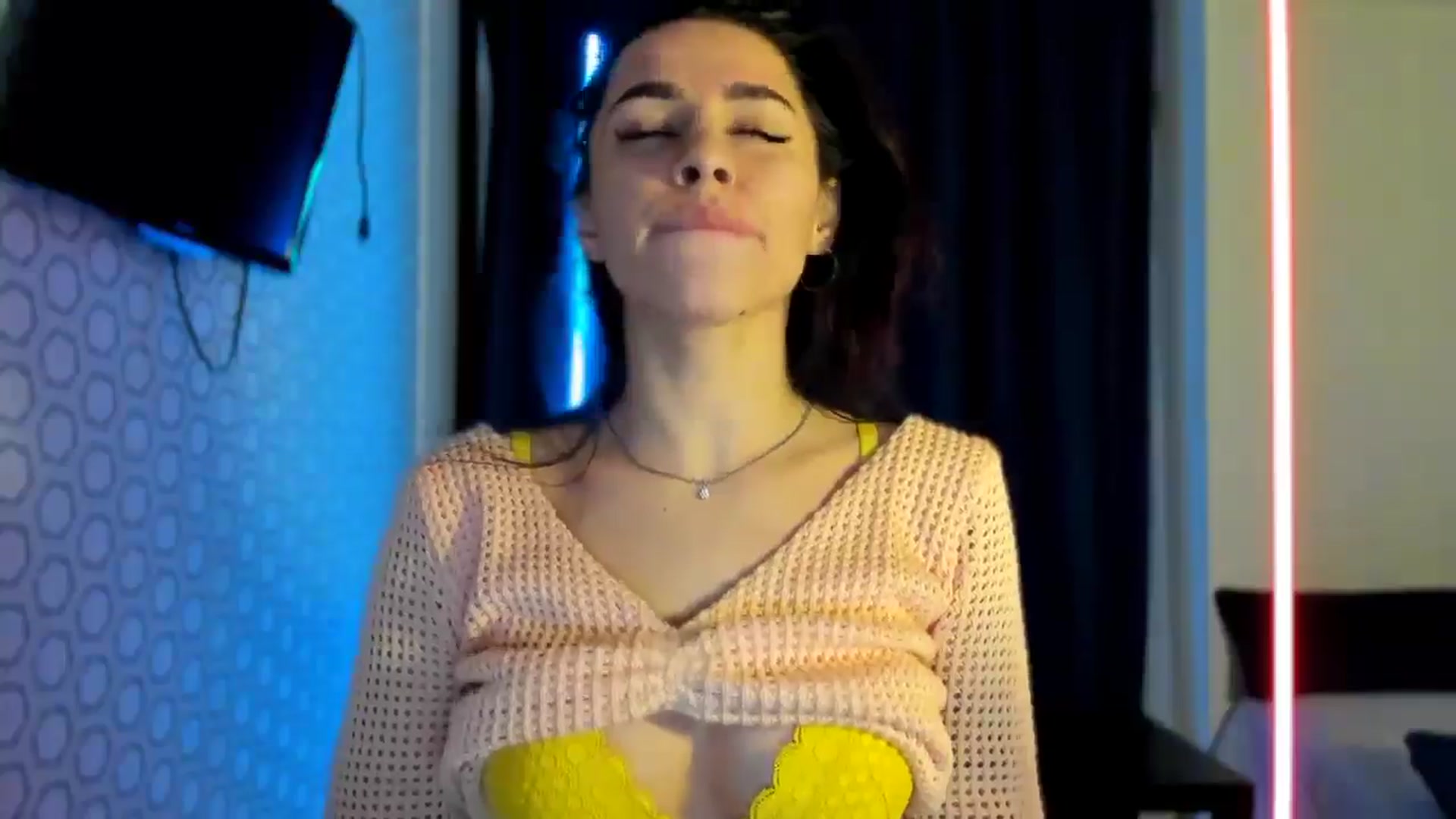 Gallery image thumbnail from swtAlterEgo's myfreecams stream on, 01/28/2025, 05:46 image 13 of 20
