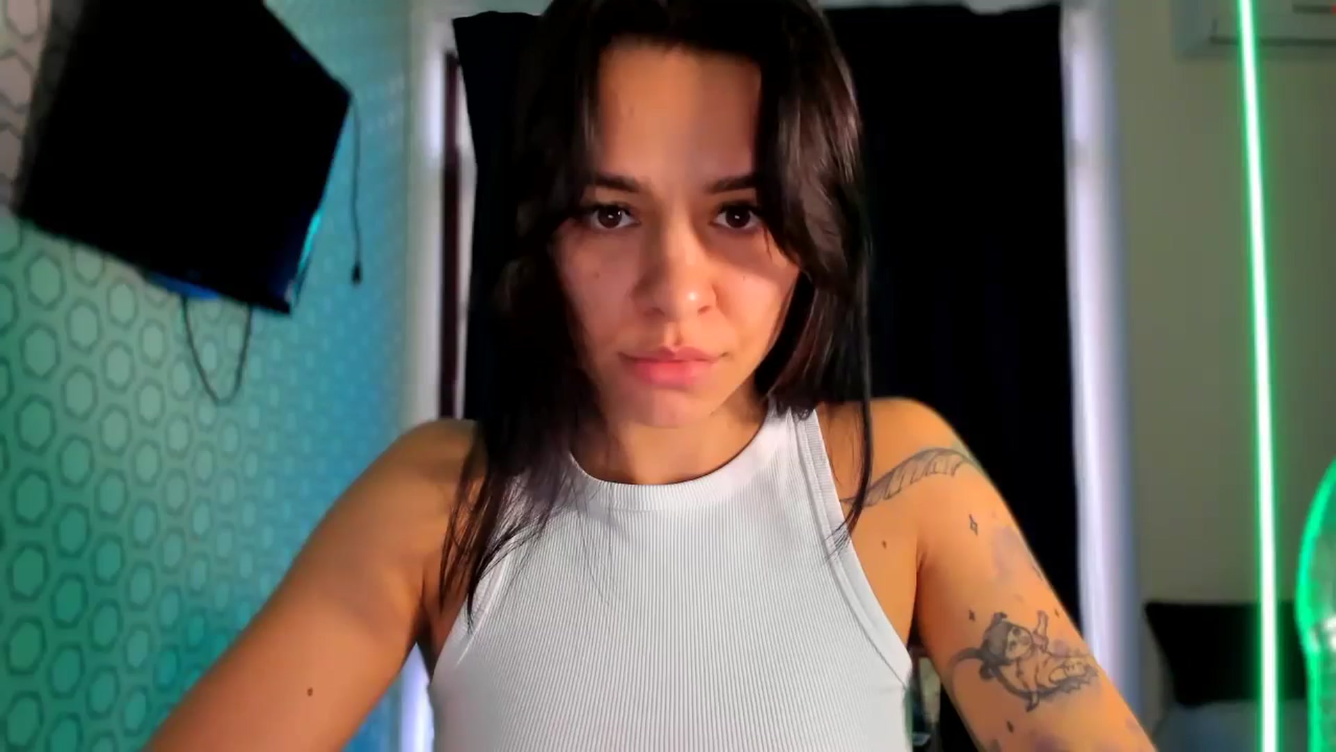 Gallery image thumbnail from swtAlterEgo's myfreecams stream on, 02/01/2025, 14:21 image 1 of 20