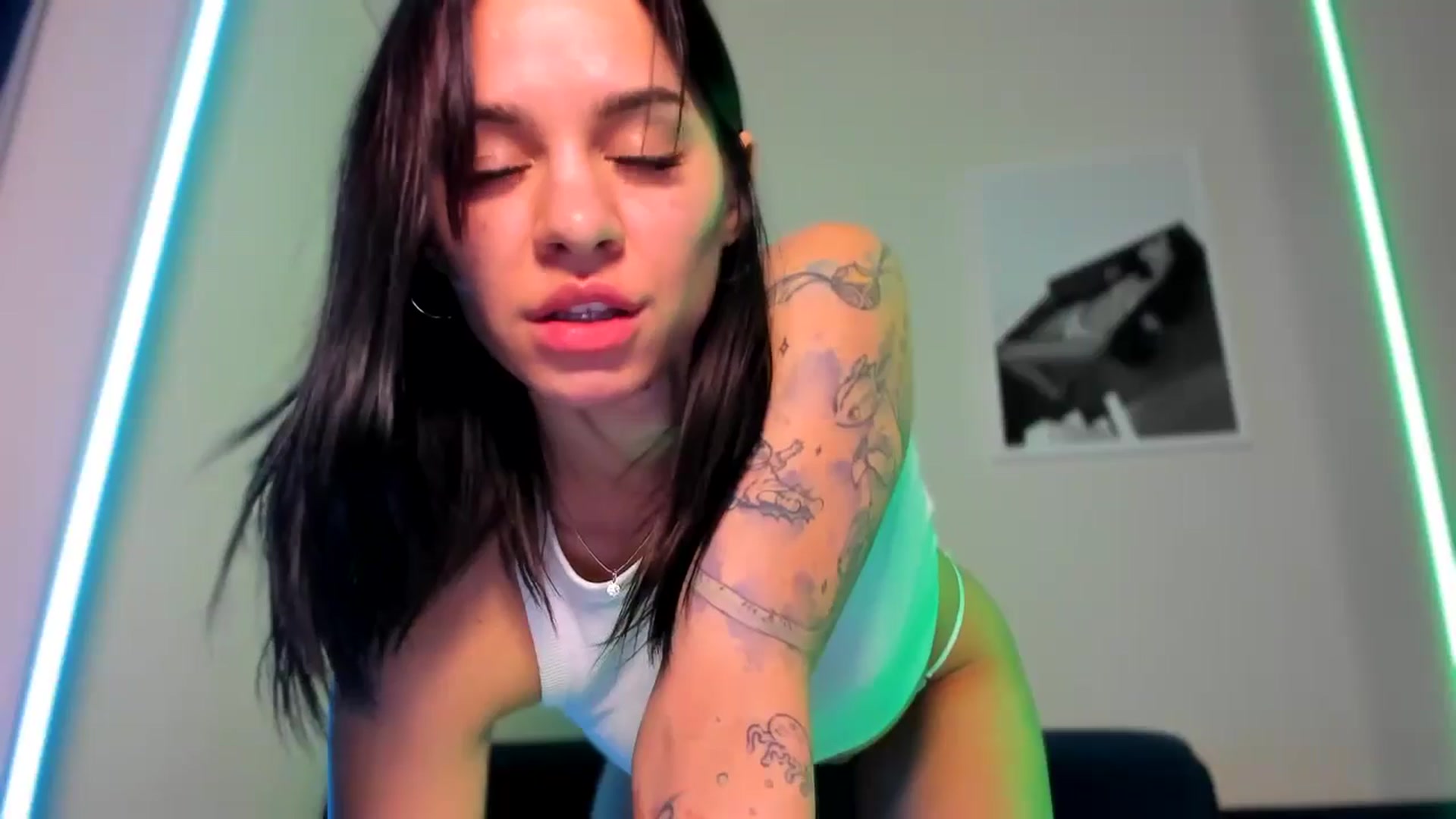Gallery image thumbnail from swtAlterEgo's myfreecams stream on, 02/01/2025, 17:28 image 4 of 20