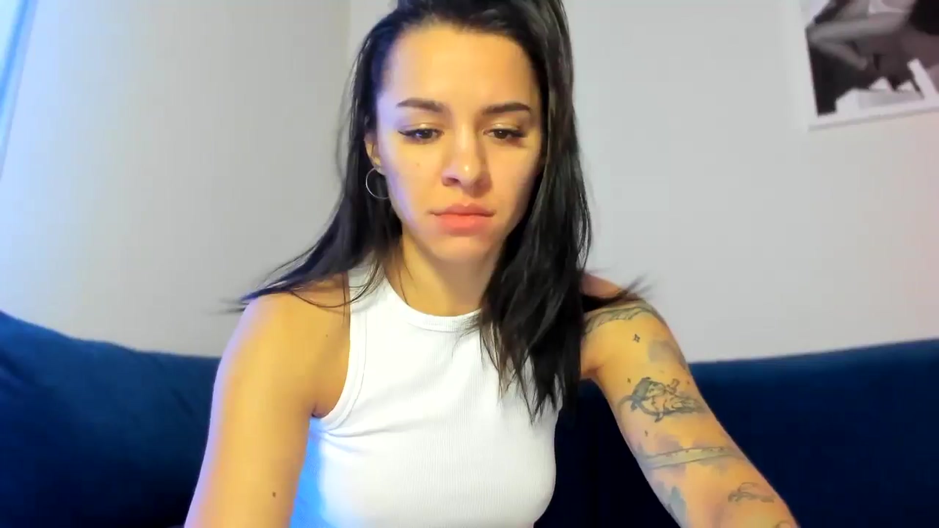 Gallery image thumbnail from swtAlterEgo's myfreecams stream on, 02/02/2025, 05:43 image 12 of 20