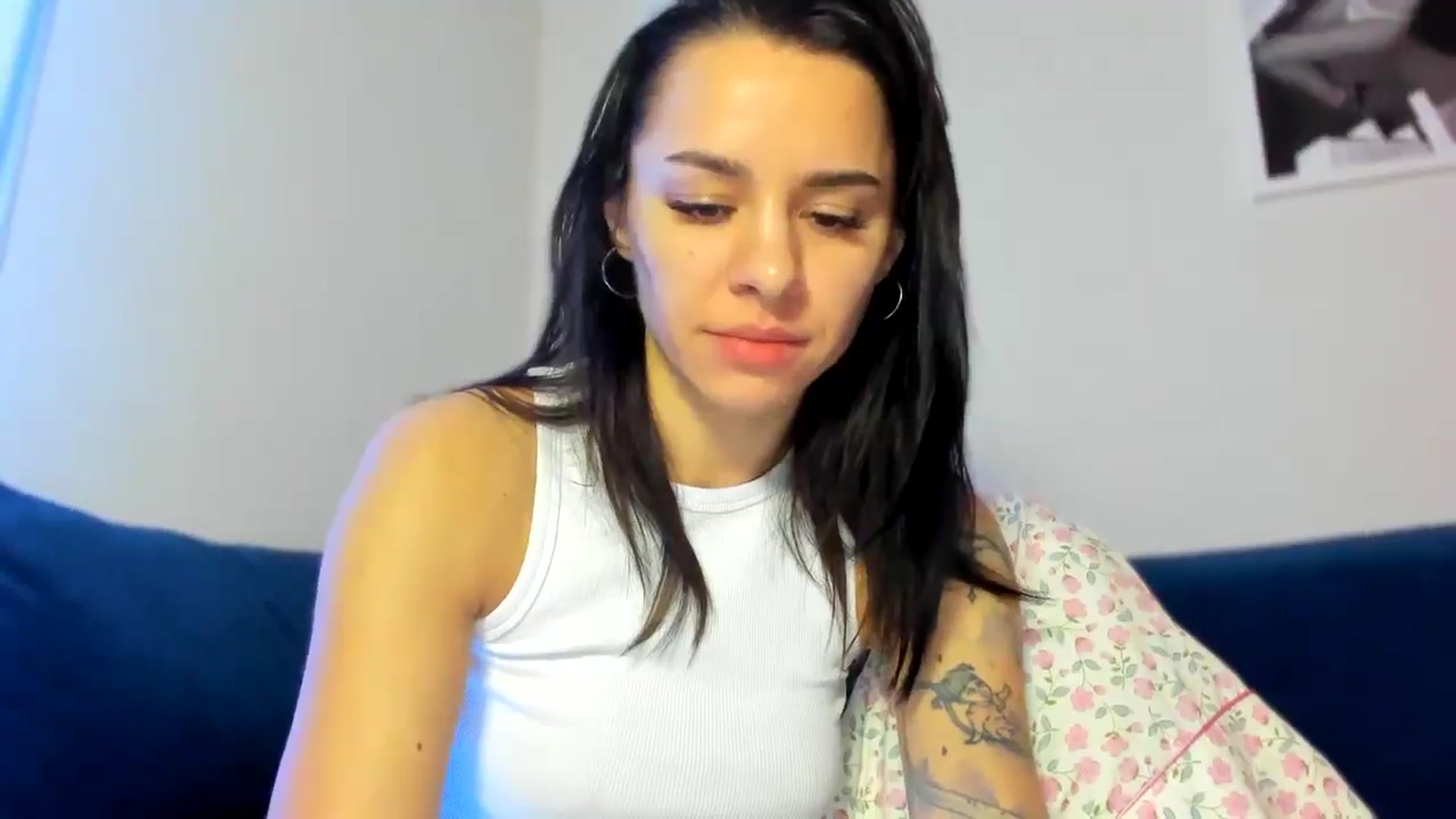 Gallery image thumbnail from swtAlterEgo's myfreecams stream on, 02/02/2025, 05:43 image 16 of 20