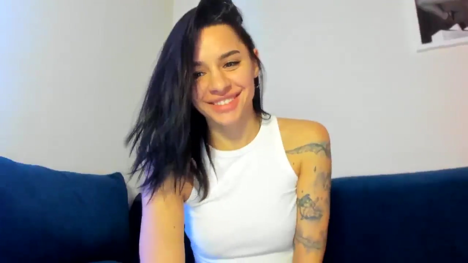 Gallery image thumbnail from swtAlterEgo's myfreecams stream on, 02/02/2025, 05:43 image 17 of 20