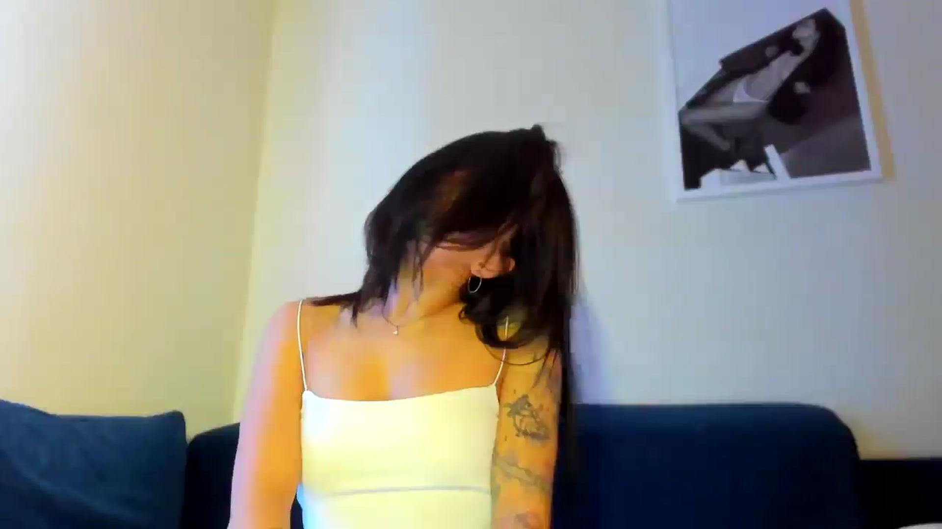 Gallery image thumbnail from swtAlterEgo's myfreecams stream on, 02/04/2025, 17:42 image 16 of 20
