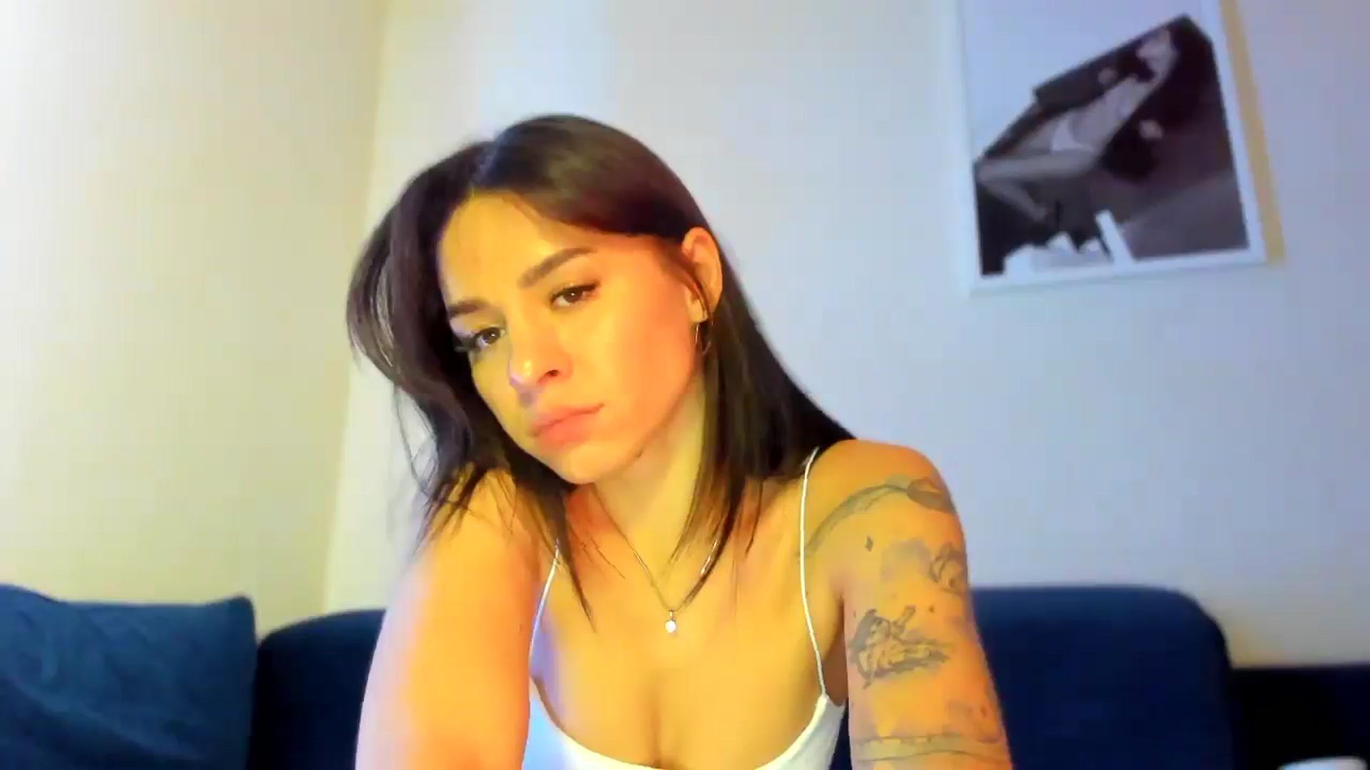 Gallery image thumbnail from swtAlterEgo's myfreecams stream on, 02/04/2025, 17:42 image 13 of 20