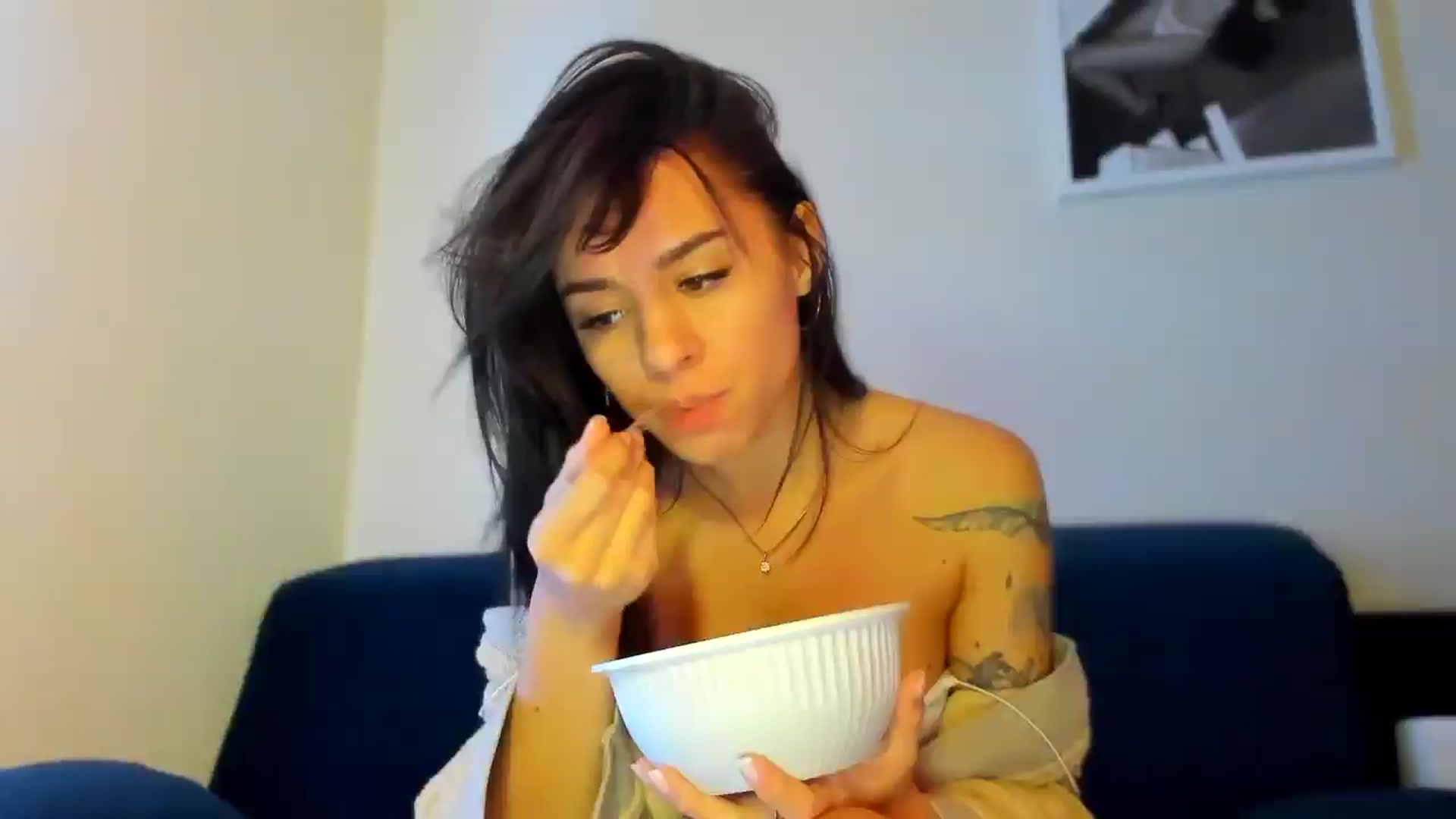 Gallery image thumbnail from swtAlterEgo's myfreecams stream on, 02/05/2025, 07:02 image 14 of 20