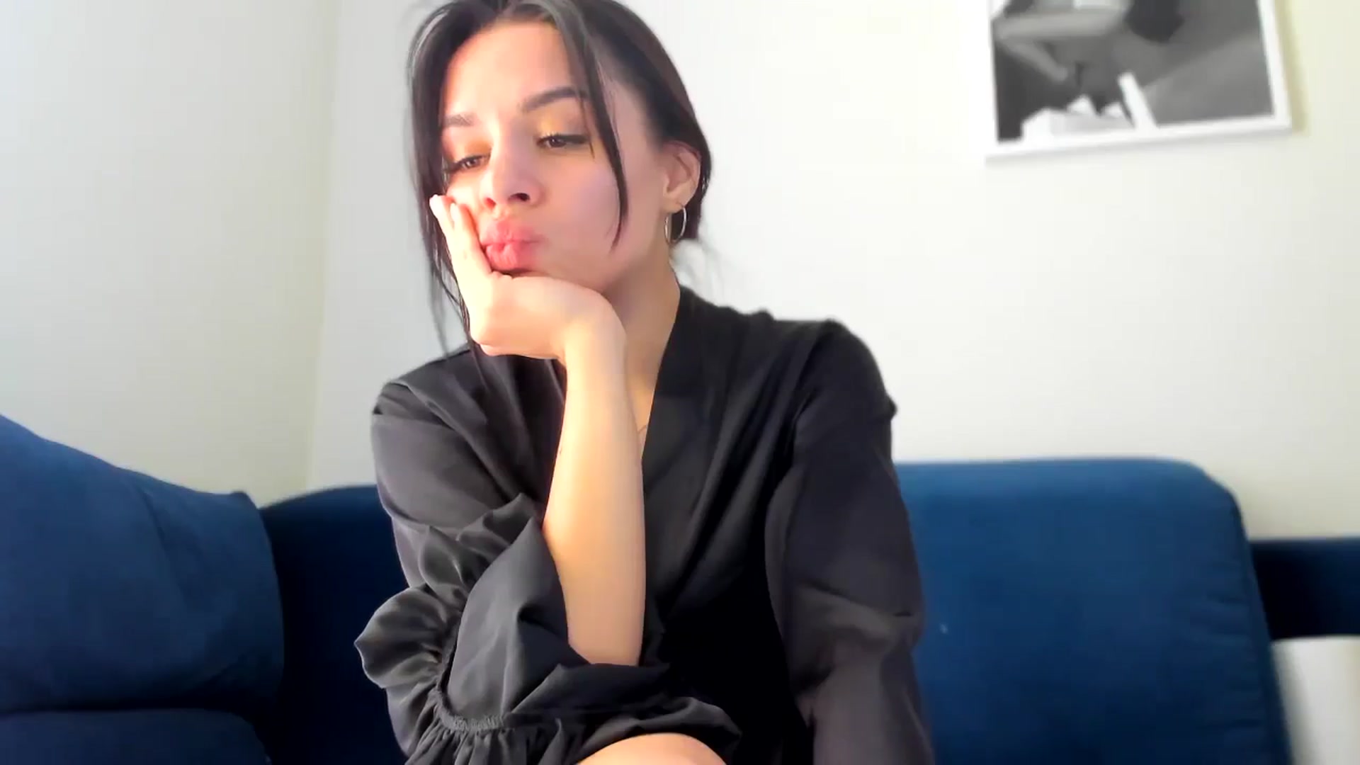 Gallery image thumbnail from swtAlterEgo's myfreecams stream on, 02/05/2025, 13:51 image 16 of 20
