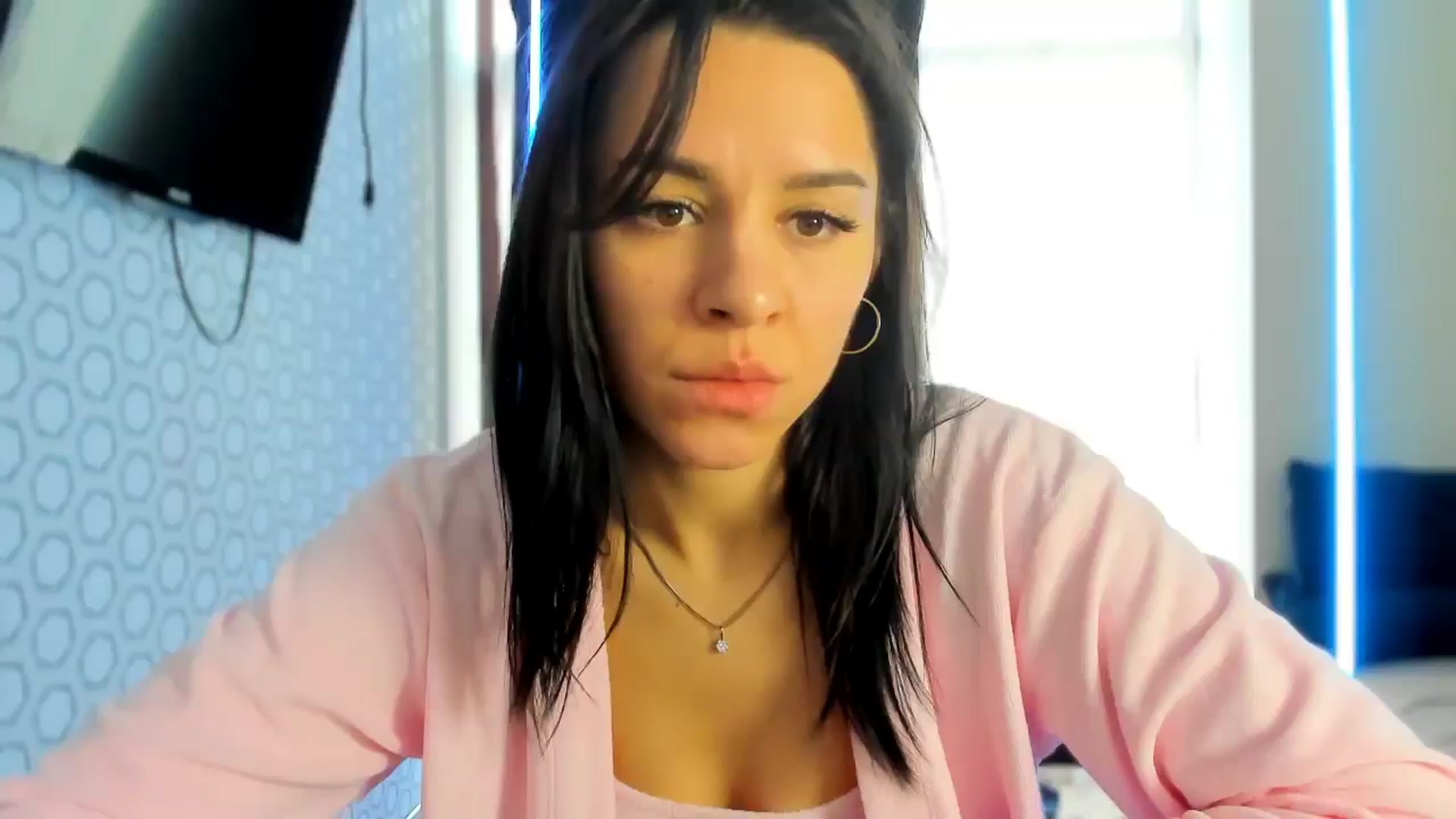 Gallery image thumbnail from swtAlterEgo's myfreecams stream on, 02/07/2025, 08:42 image 1 of 20