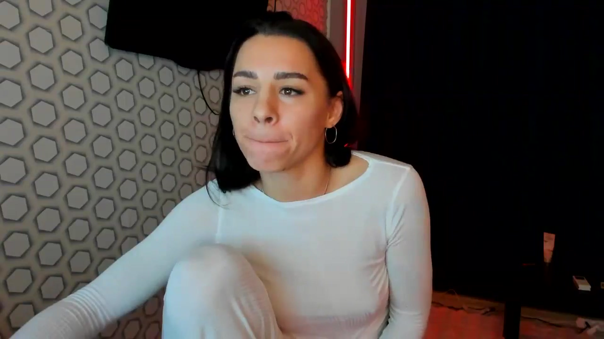 Gallery image thumbnail from swtAlterEgo's myfreecams stream on, 03/02/2025, 21:29 image 17 of 20