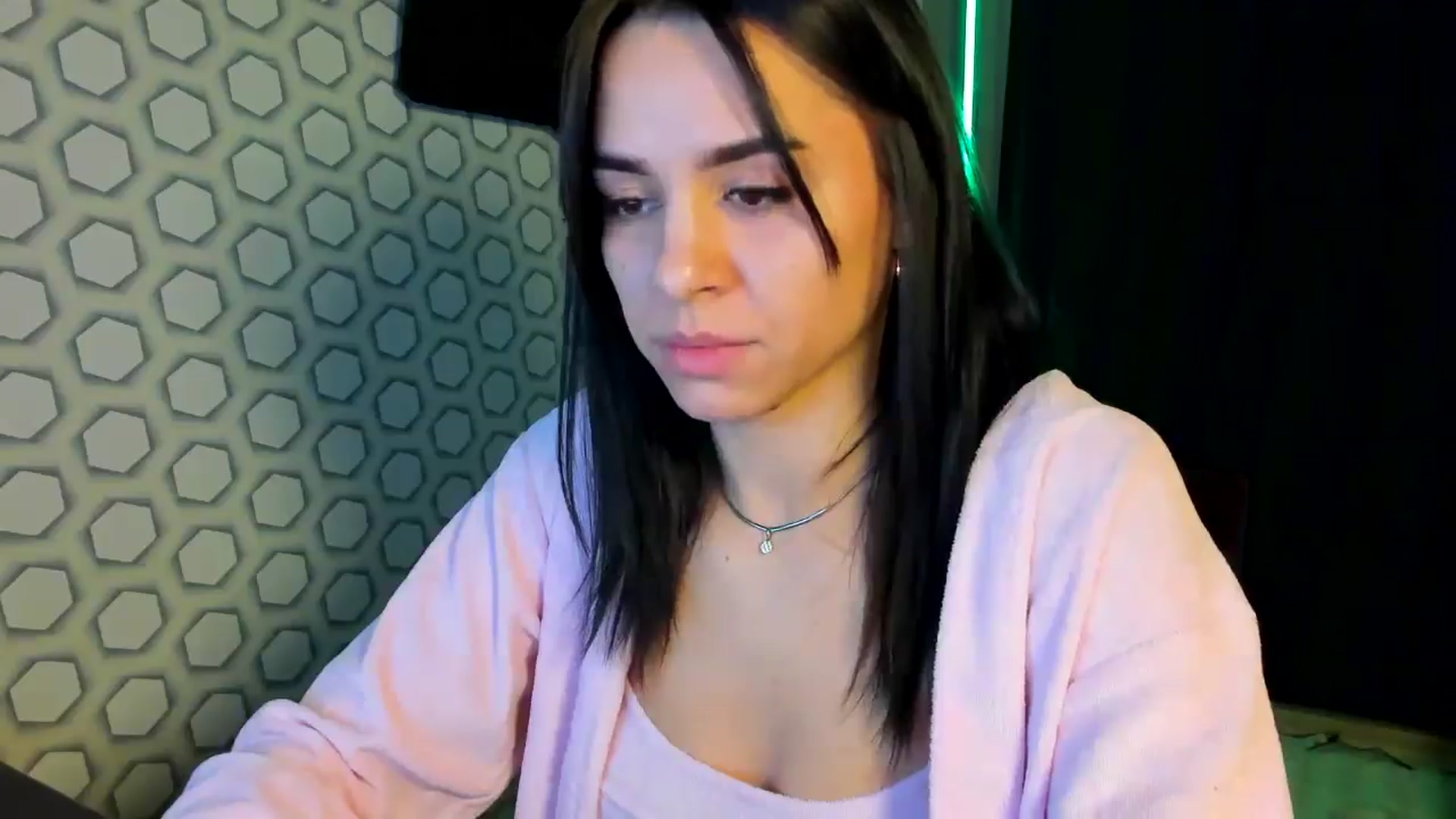 Gallery image thumbnail from swtAlterEgo's myfreecams stream on, 03/10/2025, 24:45 image 16 of 20