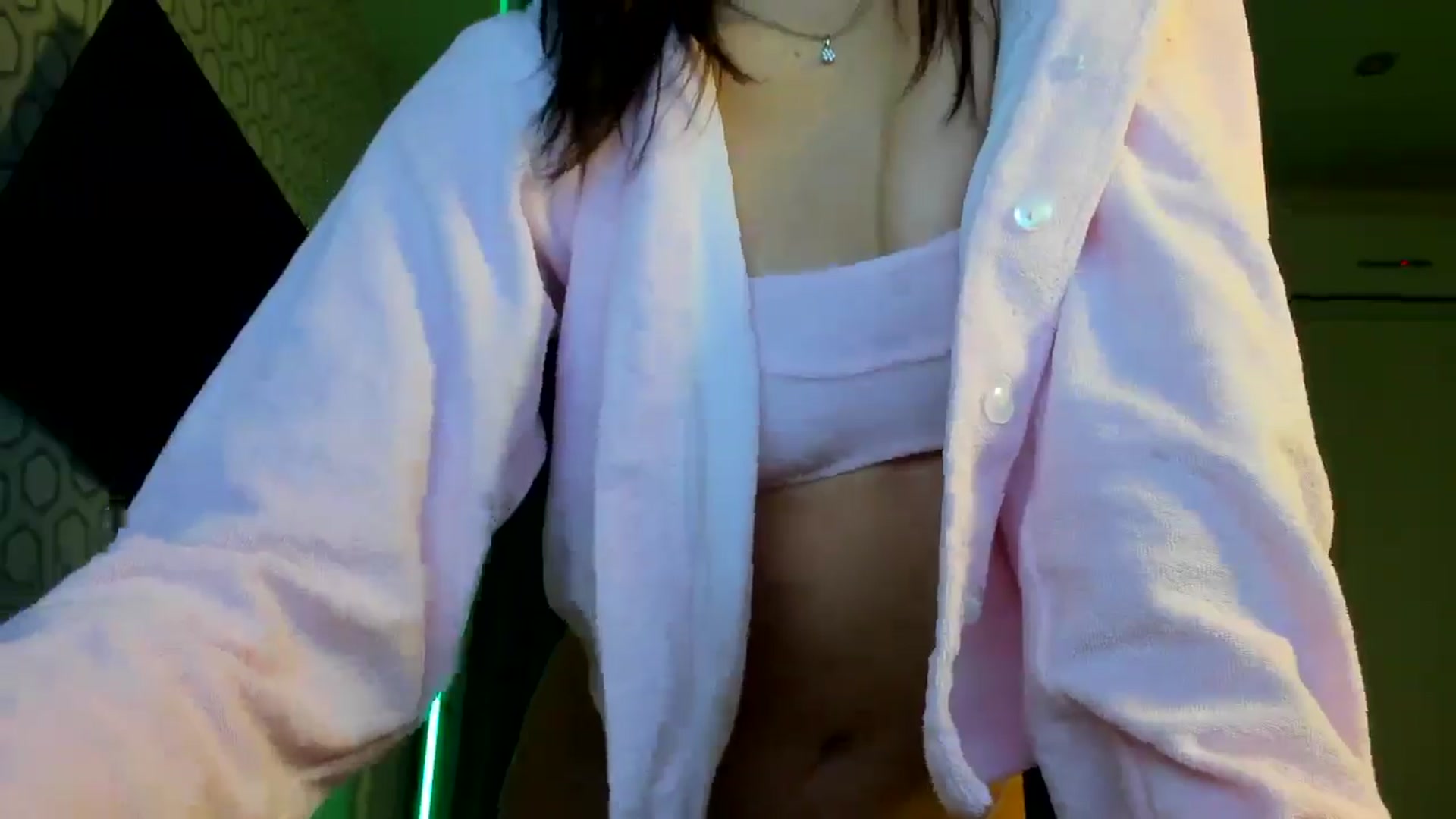 Gallery image thumbnail from swtAlterEgo's myfreecams stream on, 03/10/2025, 03:11 image 3 of 20