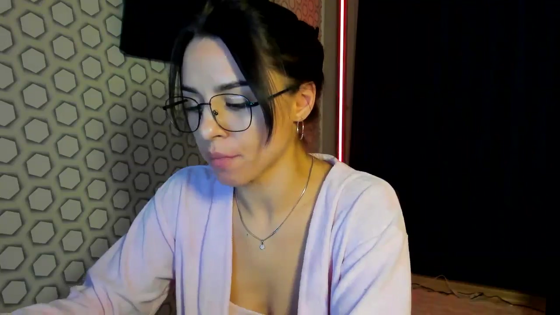 Gallery image thumbnail from swtAlterEgo's myfreecams stream on, 03/11/2025, 22:17 image 3 of 20