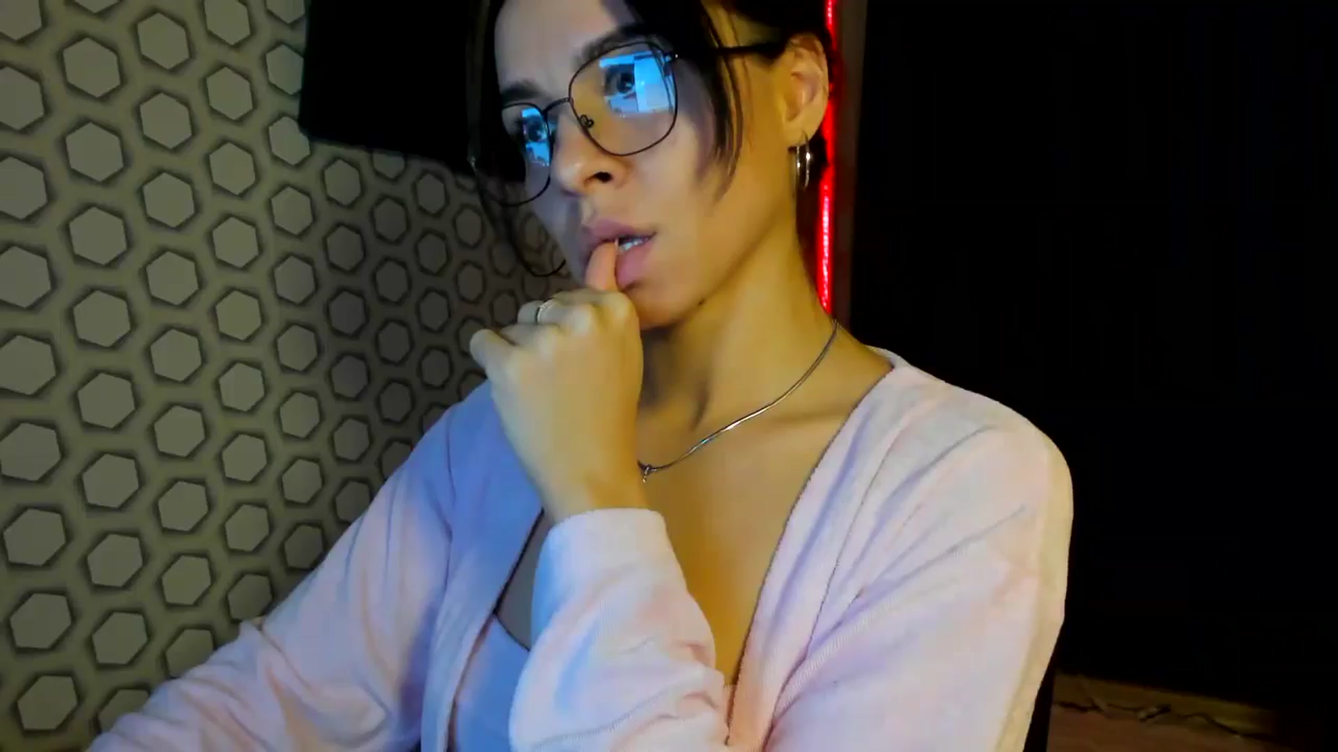 Gallery image thumbnail from swtAlterEgo's myfreecams stream on, 03/11/2025, 22:17 image 9 of 20