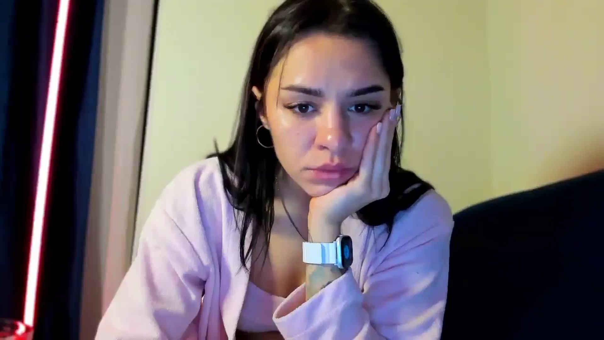 Gallery image thumbnail from swtAlterEgo's myfreecams stream on, 03/12/2025, 03:05 image 2 of 20