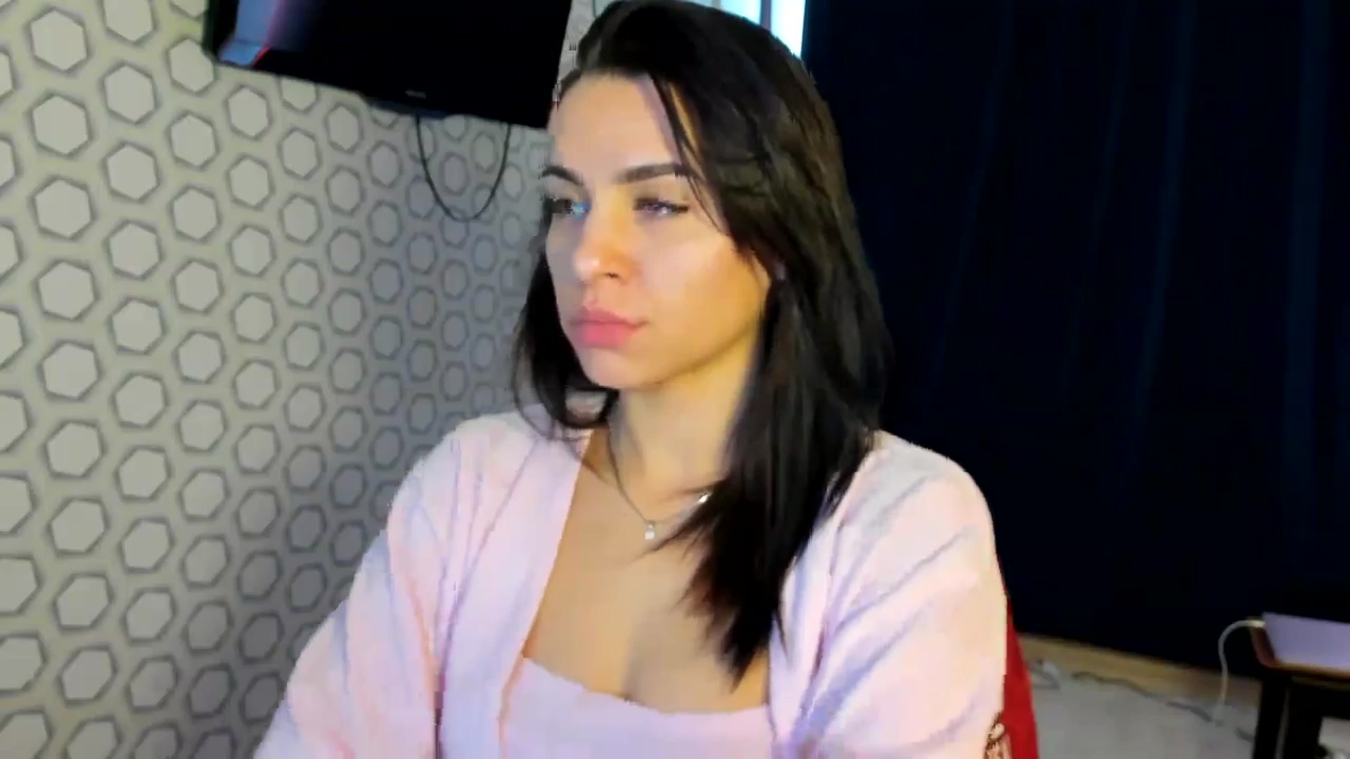 Gallery image thumbnail from swtAlterEgo's myfreecams stream on, 03/12/2025, 06:25 image 6 of 20