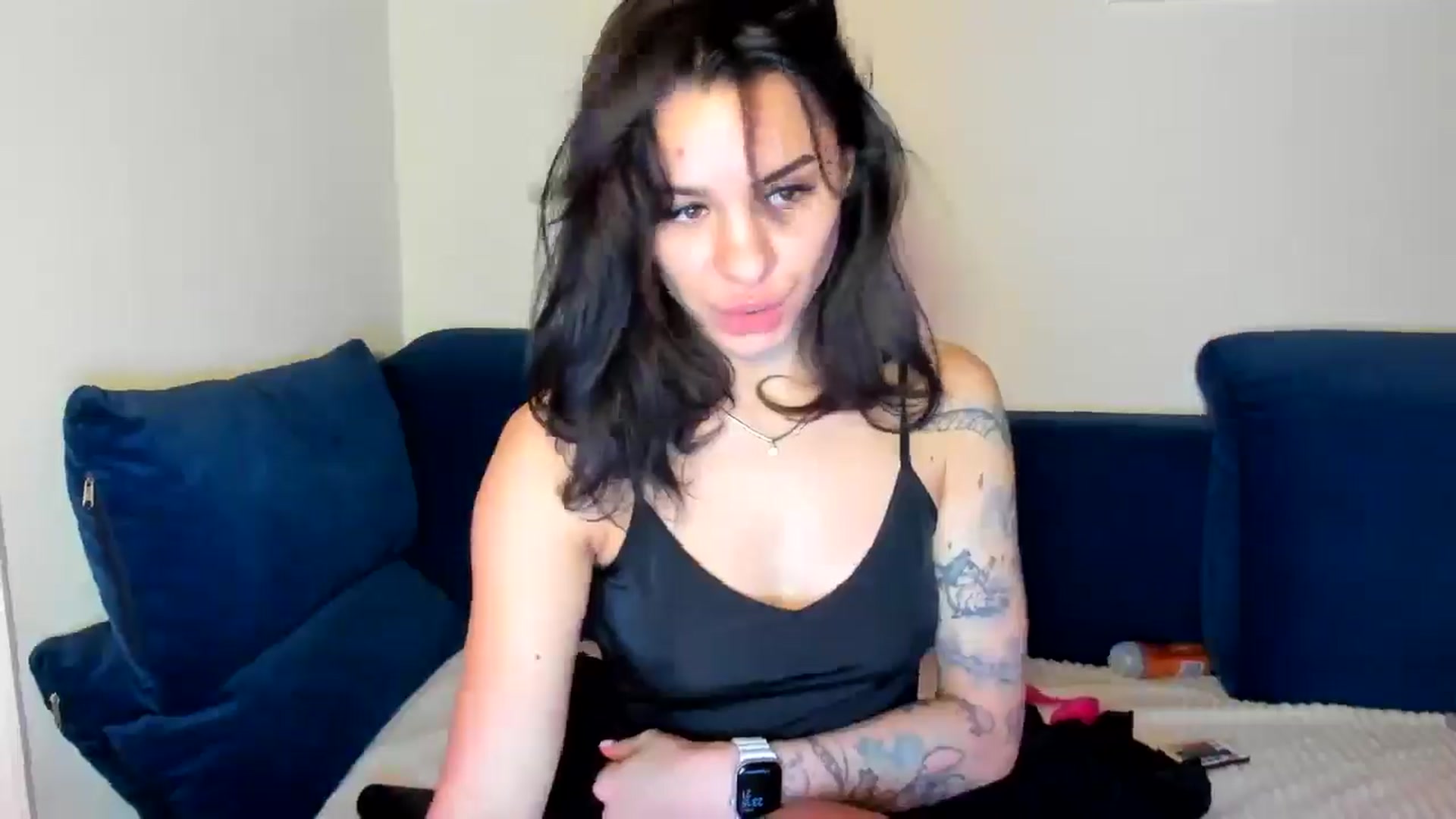 Gallery image thumbnail from swtAlterEgo's myfreecams stream on, 03/21/2025, 21:20 image 16 of 20