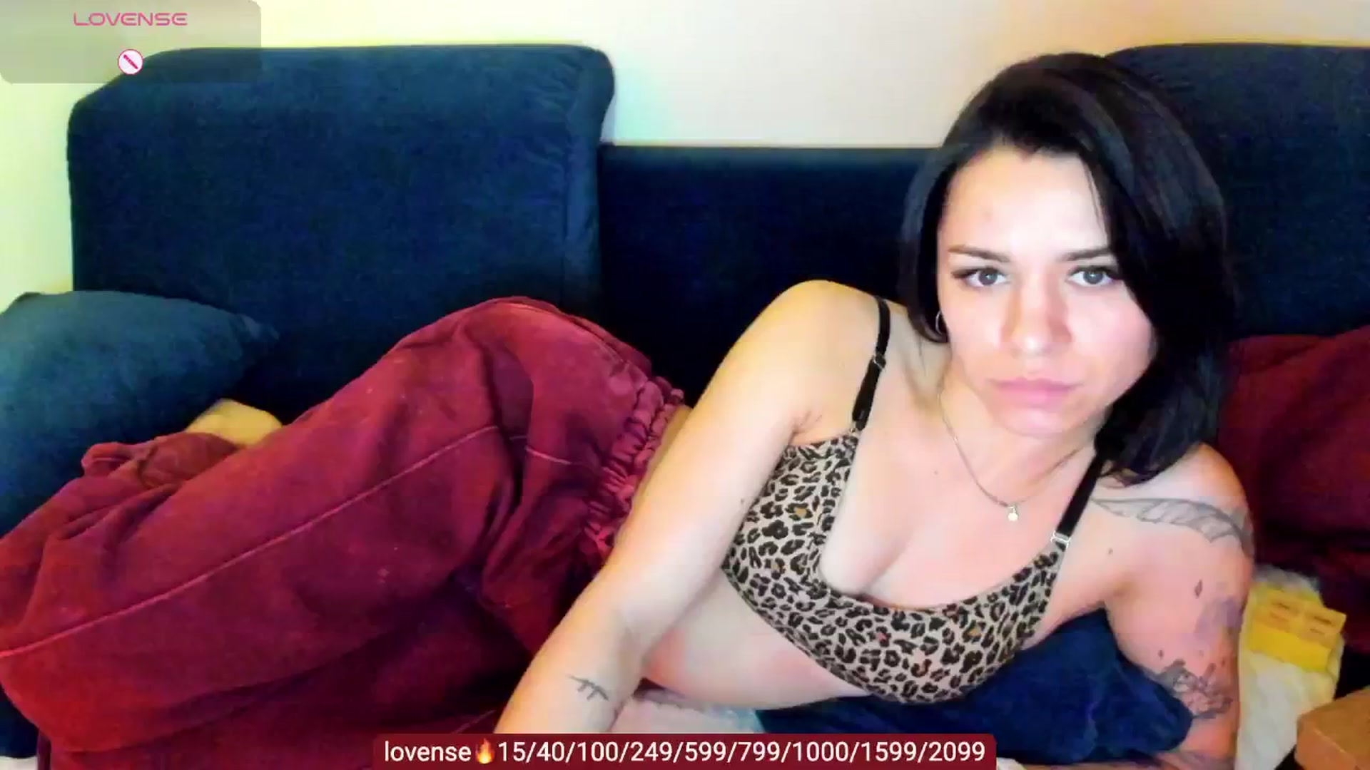 Gallery image thumbnail from swtAlterEgo's myfreecams stream on, 03/24/2025, 02:16 image 12 of 20