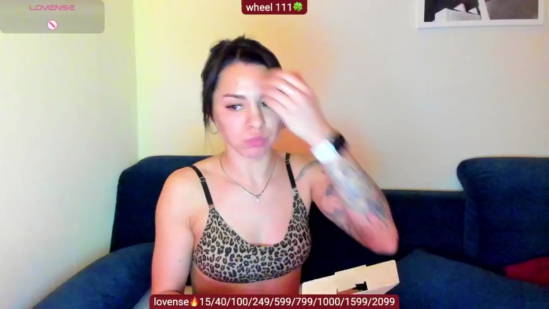 Gallery image thumbnail from swtAlterEgo's myfreecams stream on, 03/24/2025, 03:20 image 17 of 20