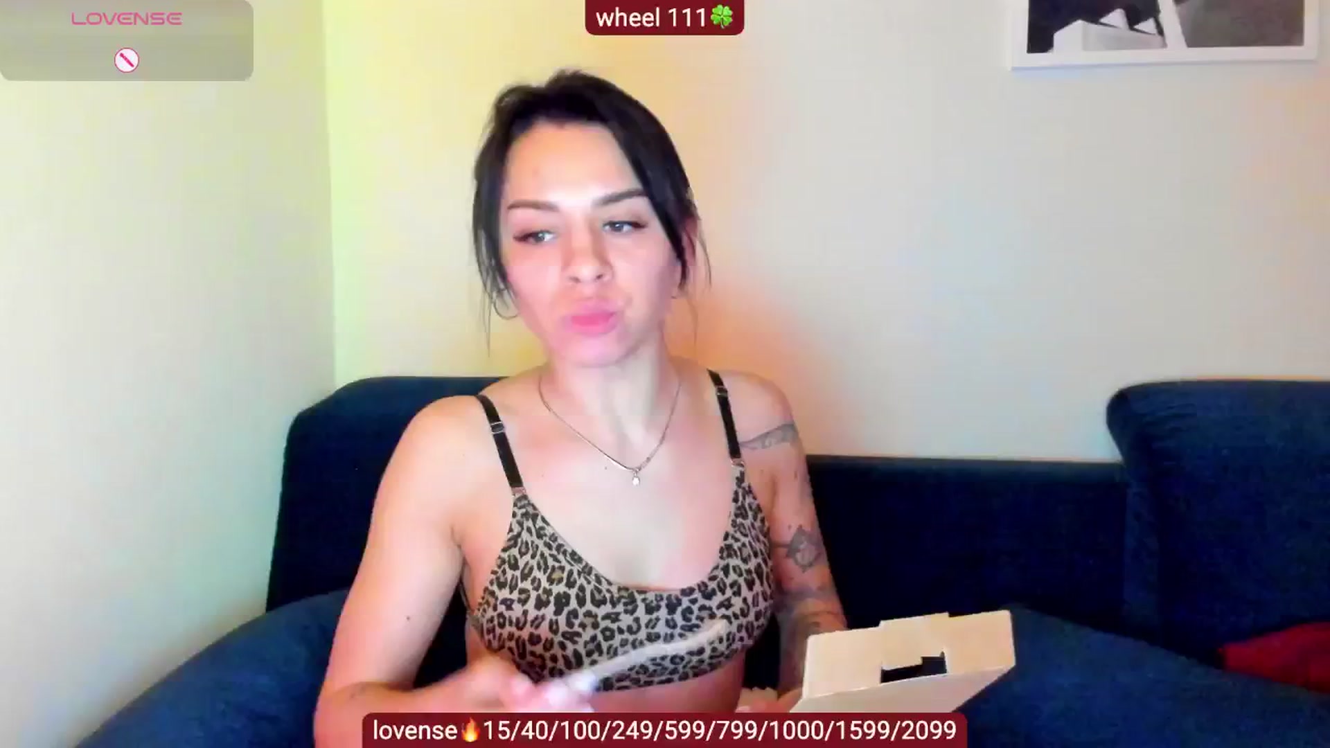 Gallery image thumbnail from swtAlterEgo's myfreecams stream on, 03/24/2025, 03:20 image 16 of 20