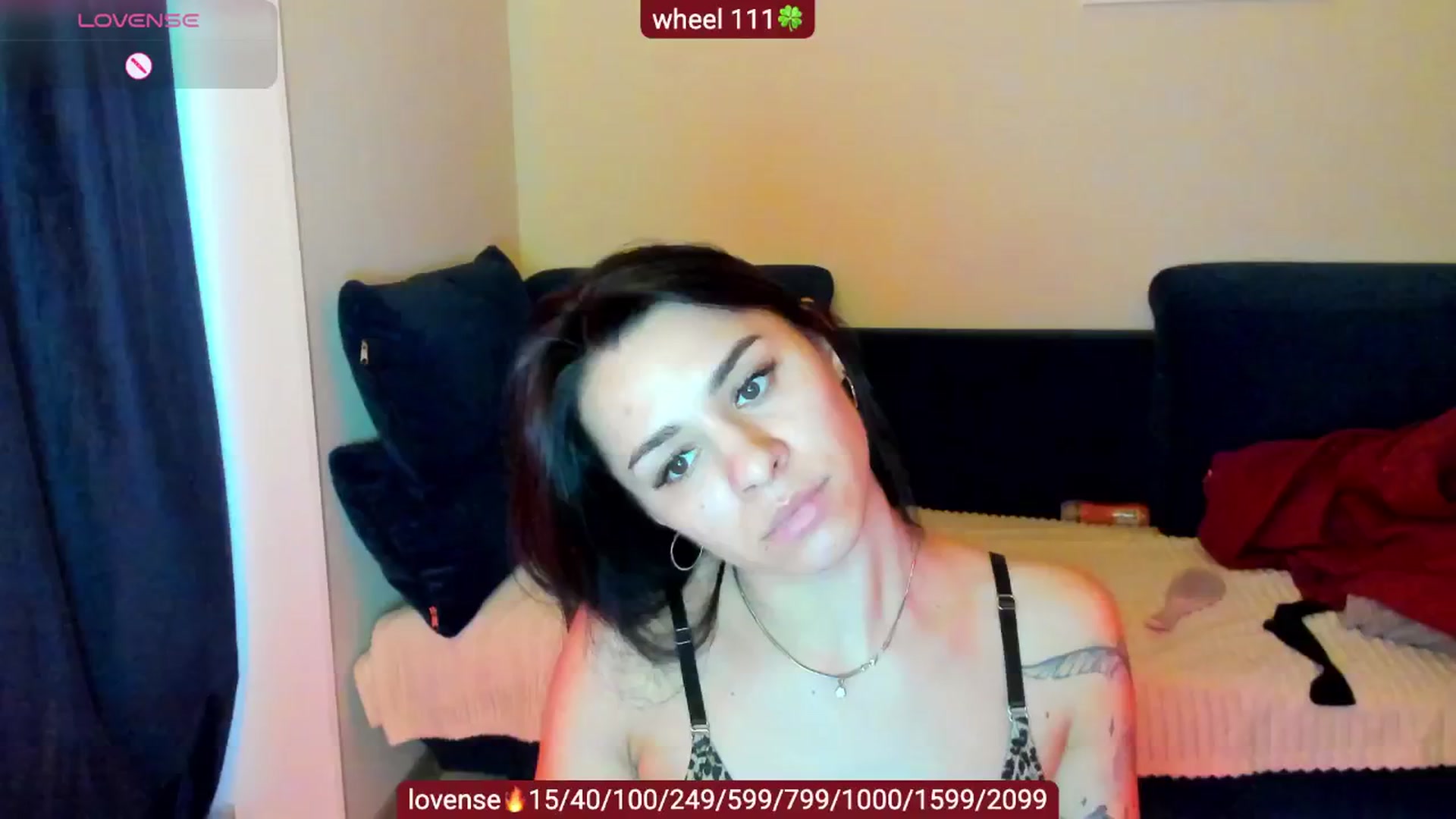 Gallery image thumbnail from swtAlterEgo's myfreecams stream on, 03/24/2025, 04:03 image 19 of 20