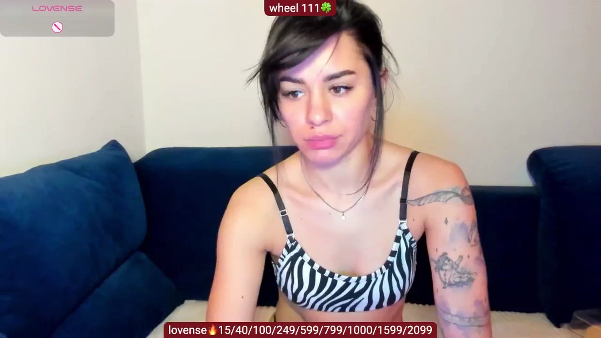 Gallery image thumbnail from swtAlterEgo's myfreecams stream on, 03/25/2025, 20:51 image 3 of 20