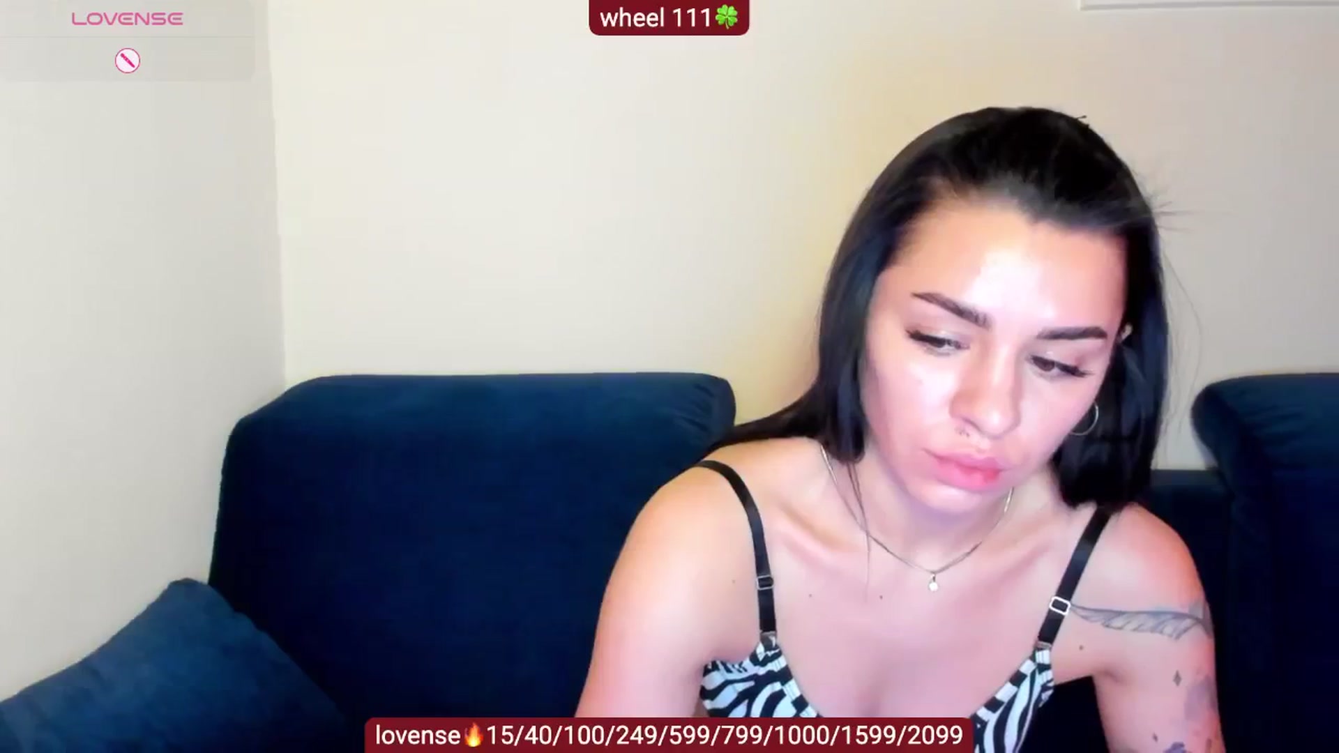 Gallery image thumbnail from swtAlterEgo's myfreecams stream on, 03/25/2025, 22:05 image 15 of 20