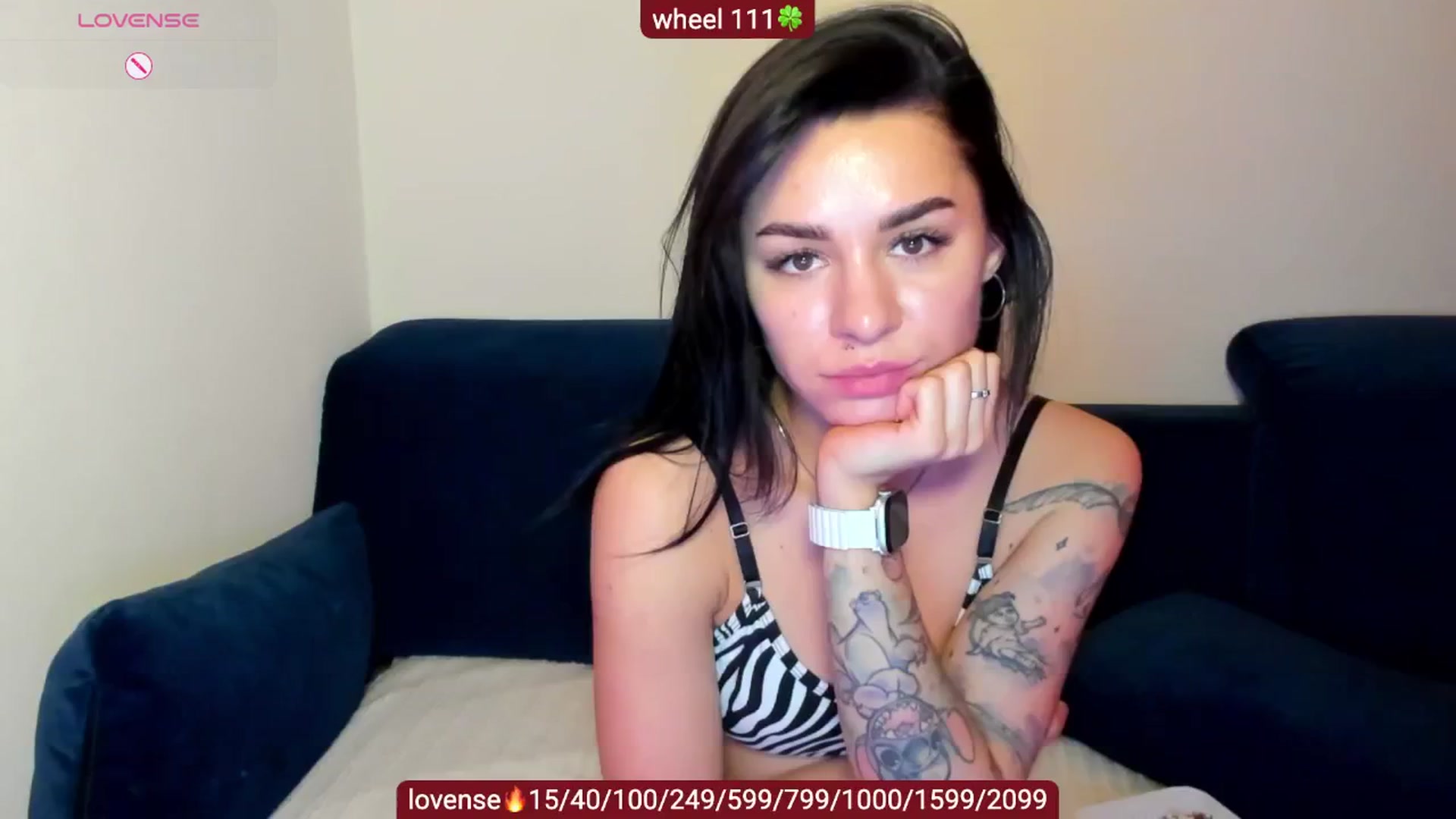 Gallery image thumbnail from swtAlterEgo's myfreecams stream on, 03/26/2025, 24:58 image 3 of 20