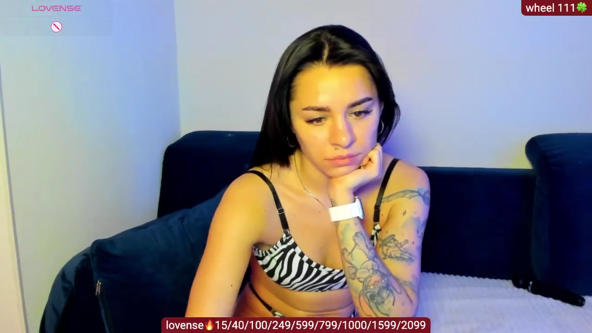 Gallery image thumbnail from swtAlterEgo's myfreecams stream on, 03/26/2025, 04:19 image 20 of 20