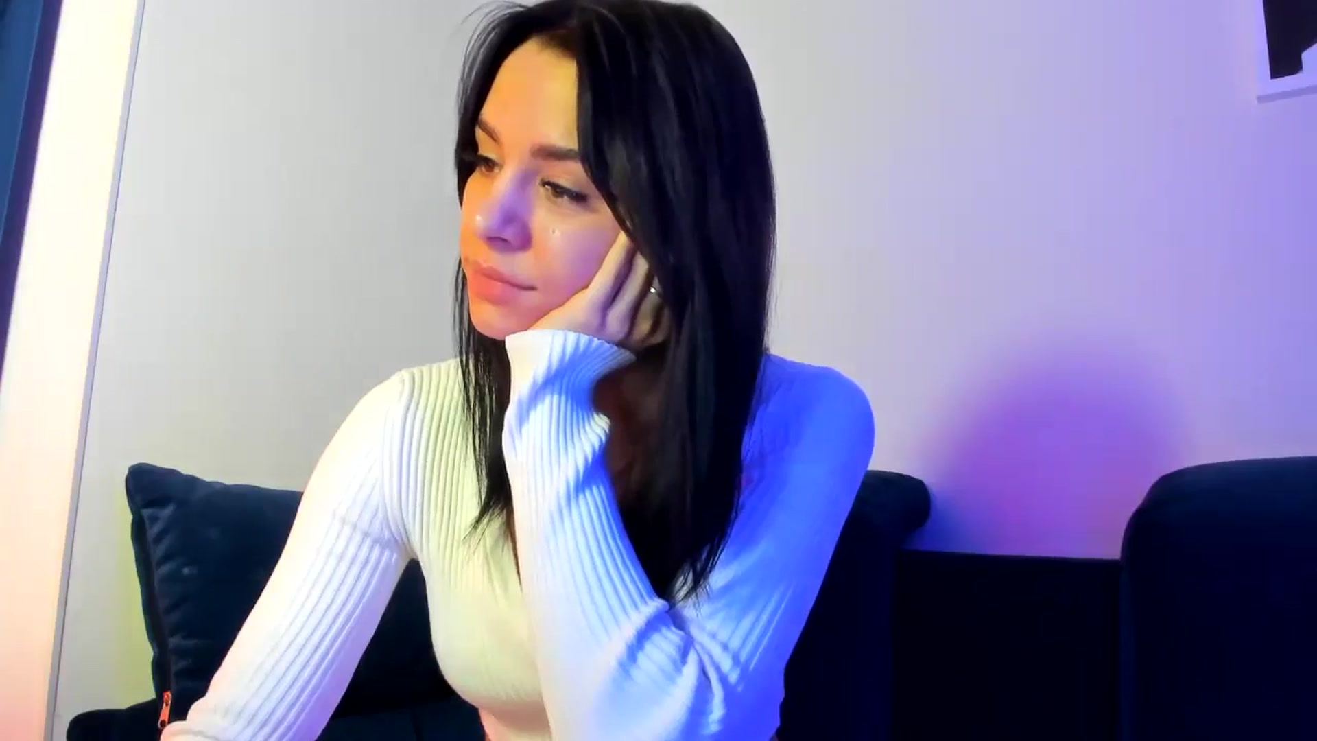 Gallery image thumbnail from swtAlterEgo's myfreecams stream on, 04/05/2025, 03:15 image 6 of 20