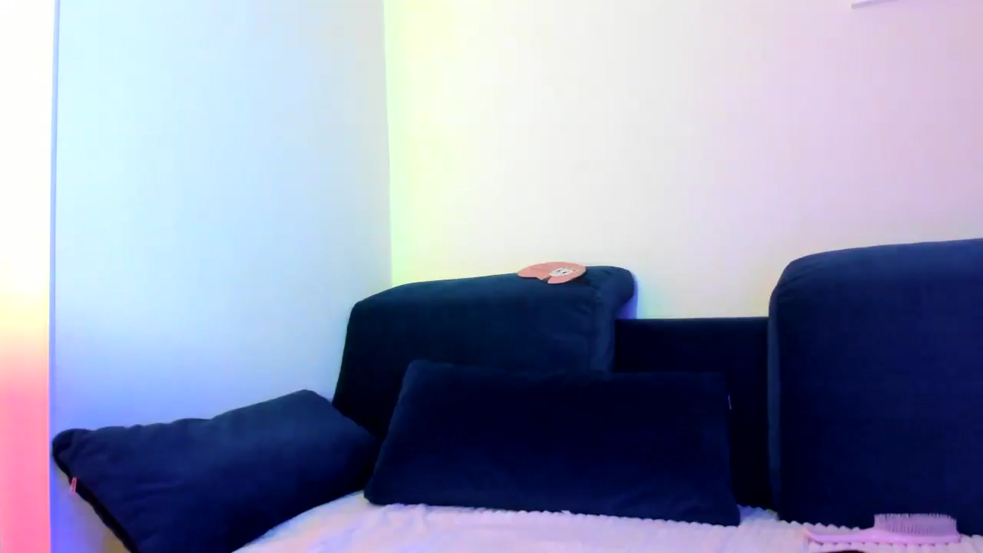 Gallery image thumbnail from swtAlterEgo's myfreecams stream on, 04/06/2025, 03:12 image 17 of 20