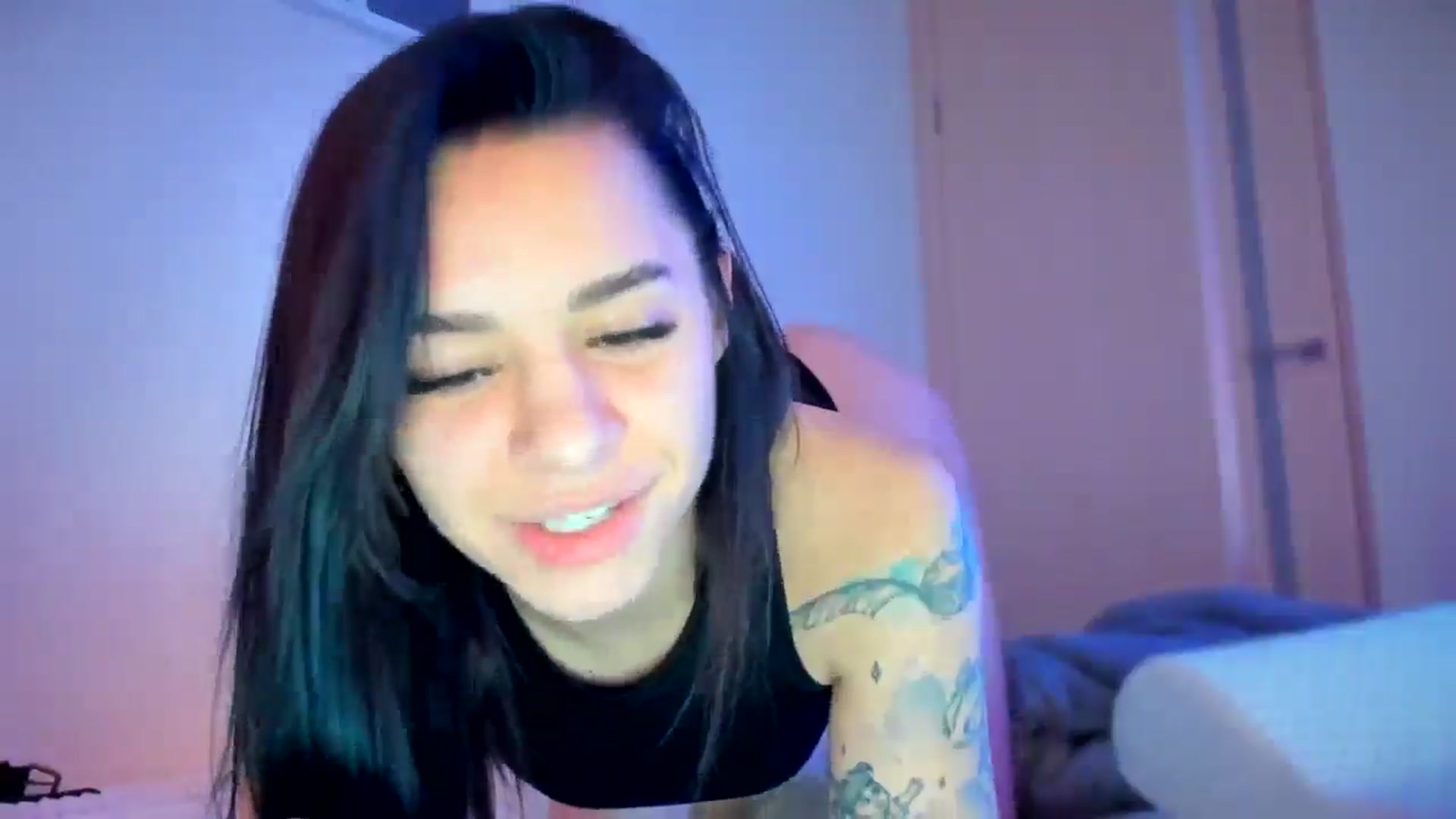 Gallery image thumbnail from swtAlterEgo's myfreecams stream on, 04/07/2025, 03:44 image 11 of 20