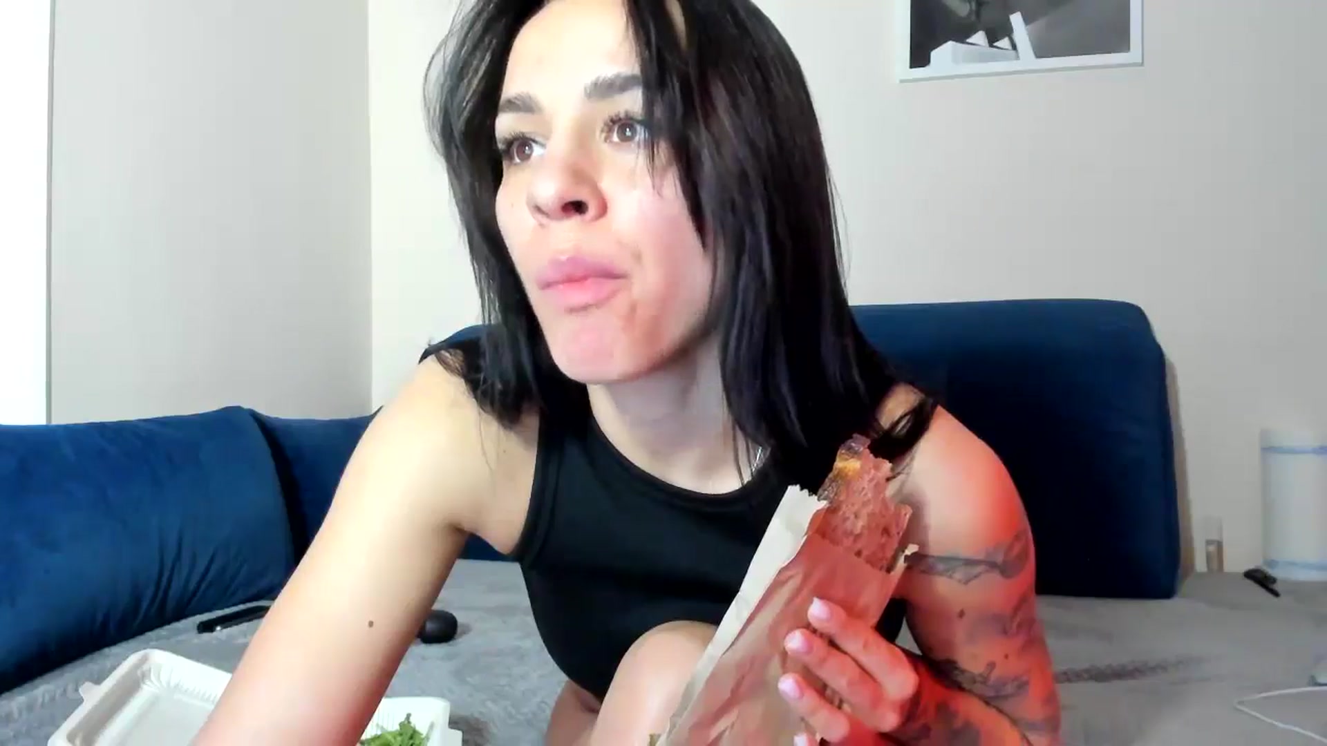 Gallery image thumbnail from swtAlterEgo's myfreecams stream on, 04/08/2025, 04:51 image 2 of 20