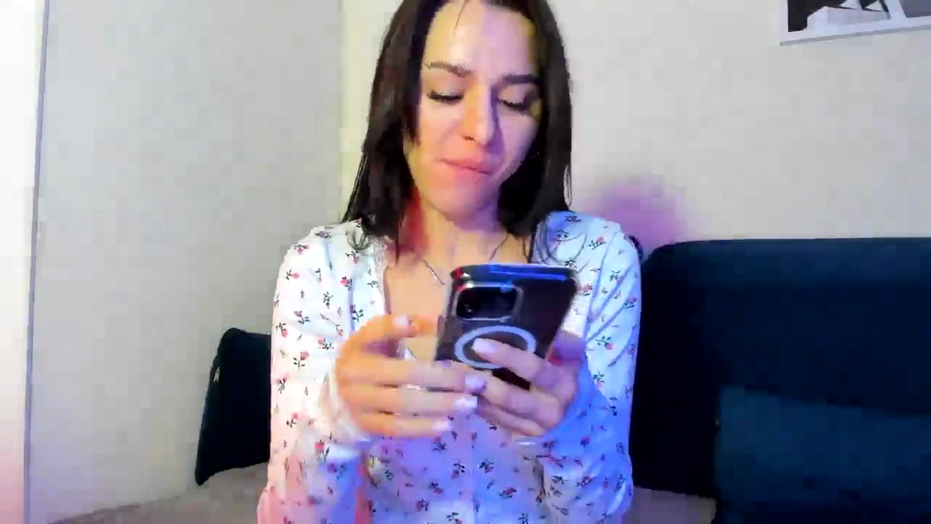 Gallery image thumbnail from swtAlterEgo's myfreecams stream on, 04/09/2025, 23:43 image 19 of 20