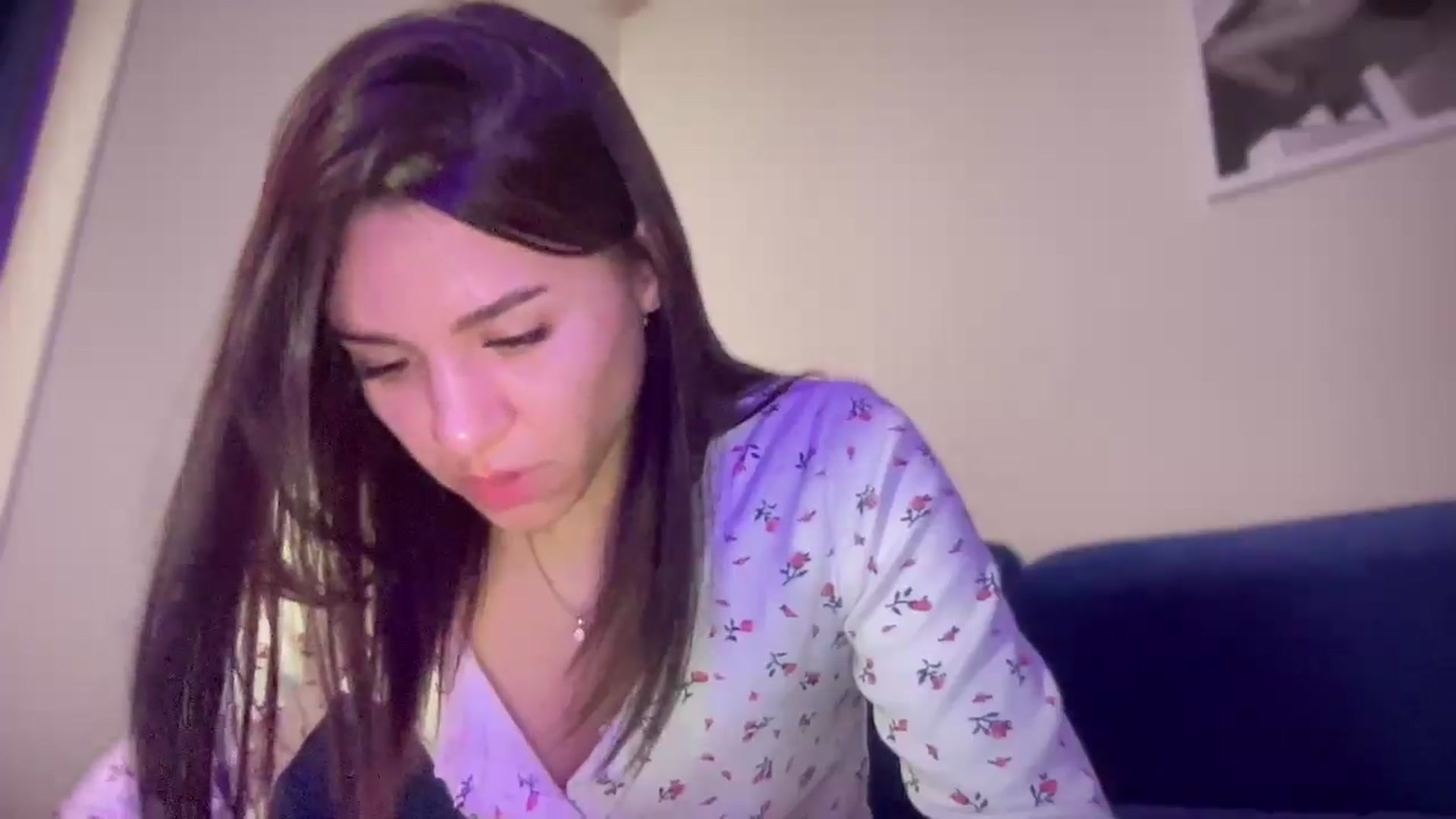 Gallery image thumbnail from swtAlterEgo's myfreecams stream on, 04/10/2025, 01:46 image 10 of 20