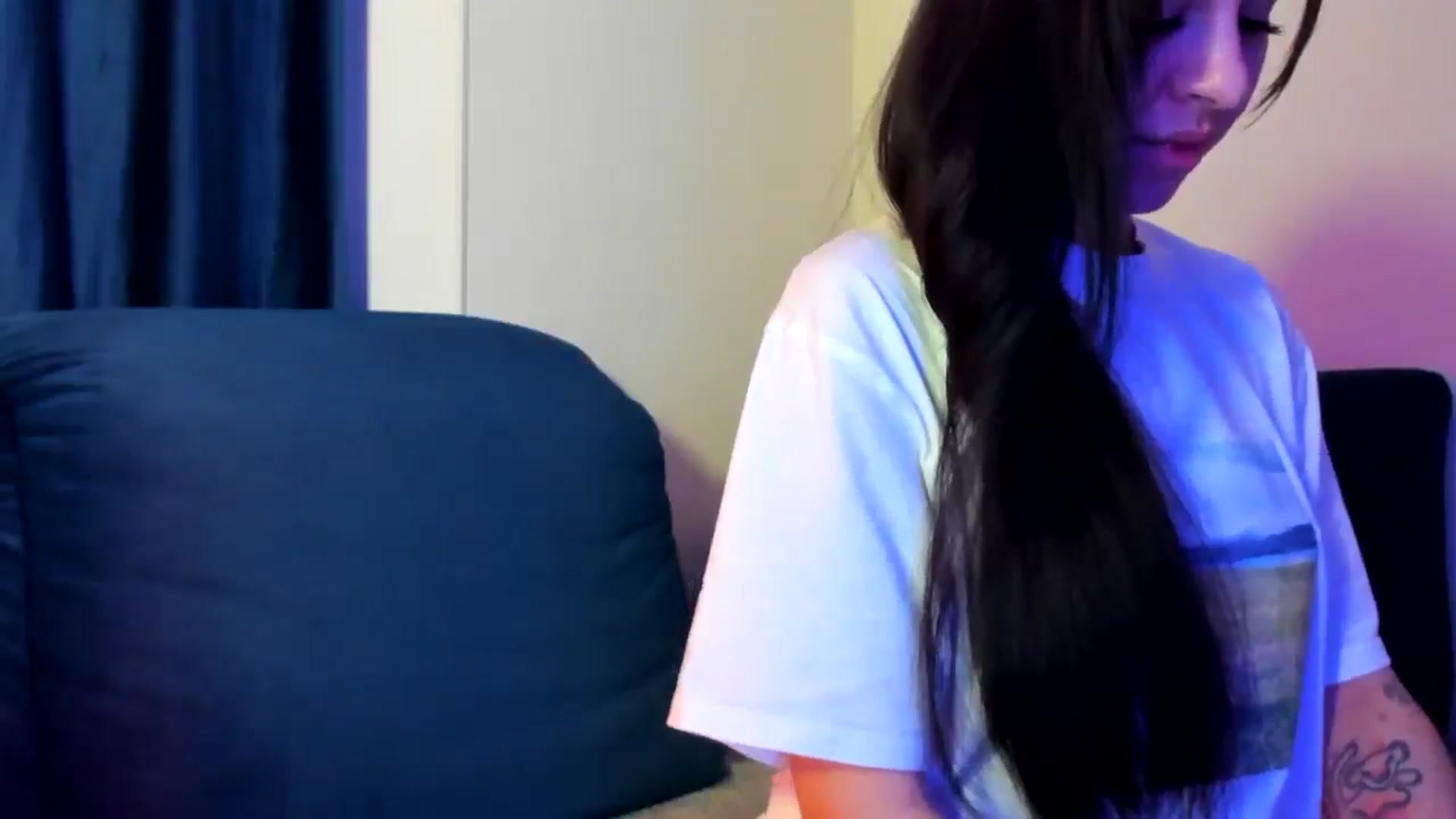 Gallery image thumbnail from swtAlterEgo's myfreecams stream on, 04/12/2025, 05:17 image 11 of 20