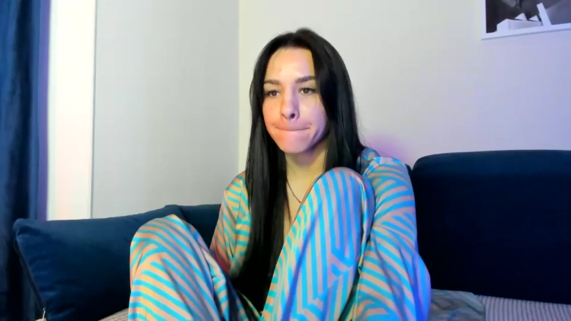 Gallery image thumbnail from swtAlterEgo's myfreecams stream on, 04/13/2025, 24:06 image 8 of 20