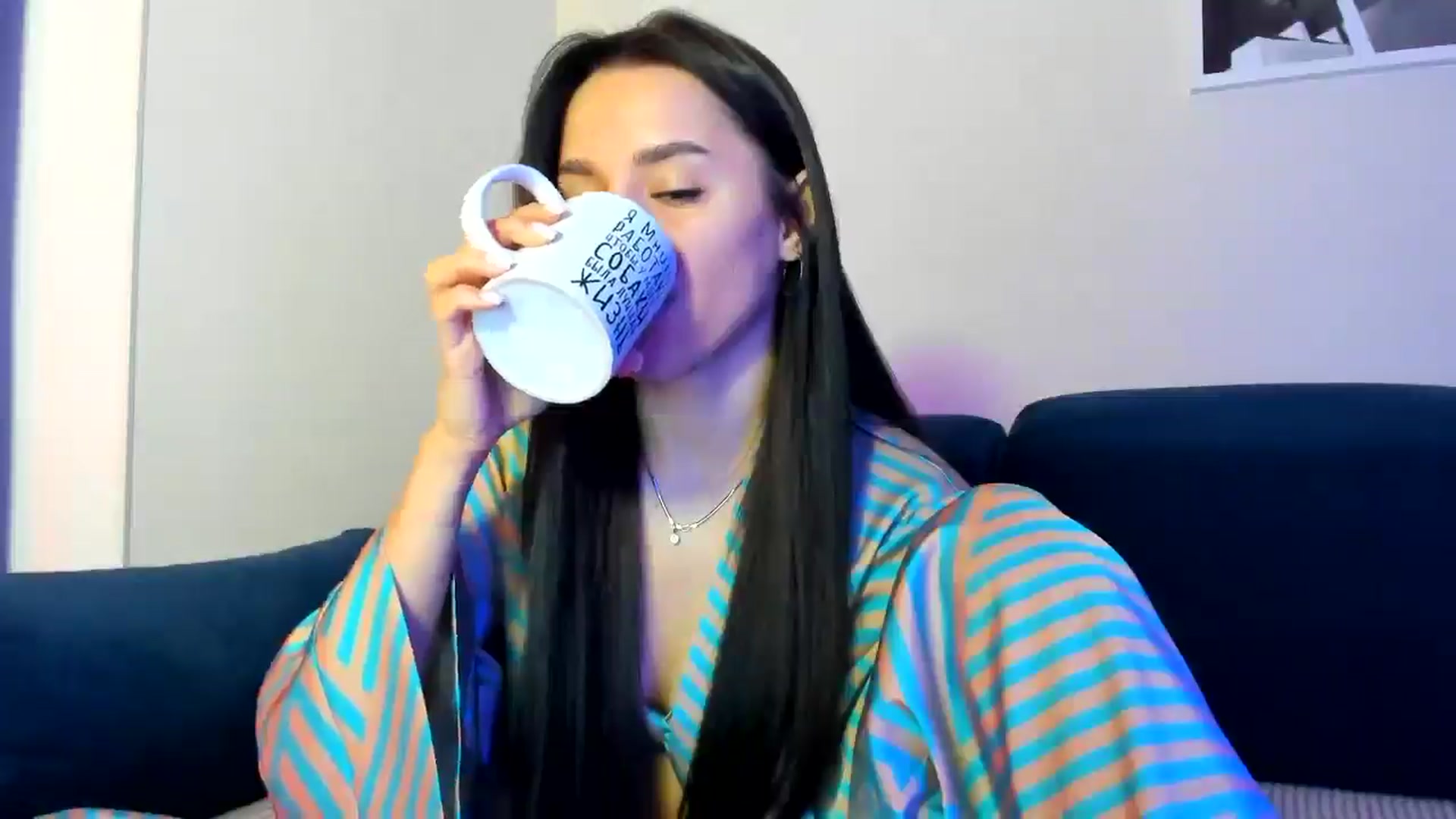 Gallery image thumbnail from swtAlterEgo's myfreecams stream on, 04/13/2025, 24:06 image 11 of 20