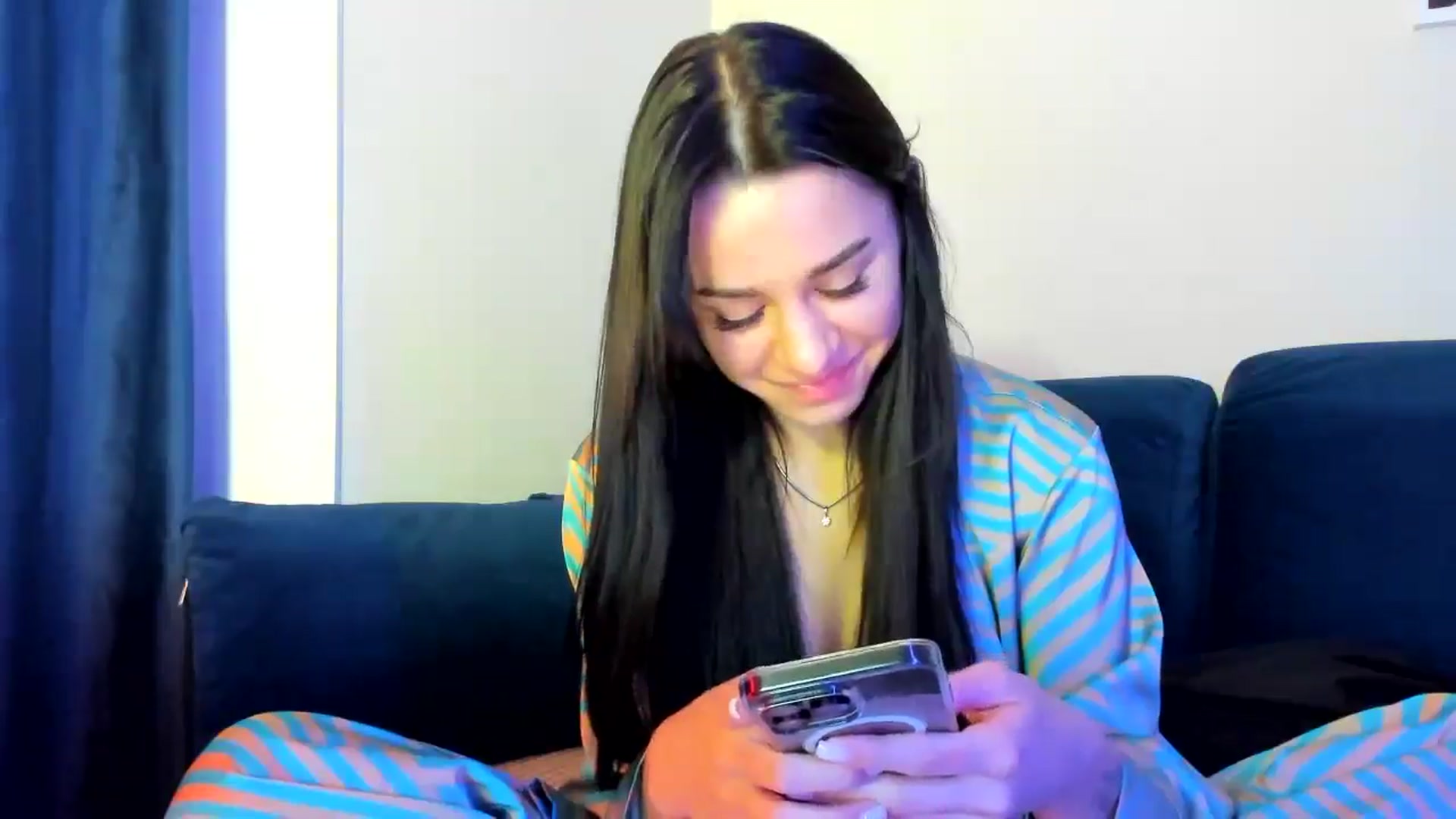 Gallery image thumbnail from swtAlterEgo's myfreecams stream on, 04/13/2025, 01:48 image 14 of 20