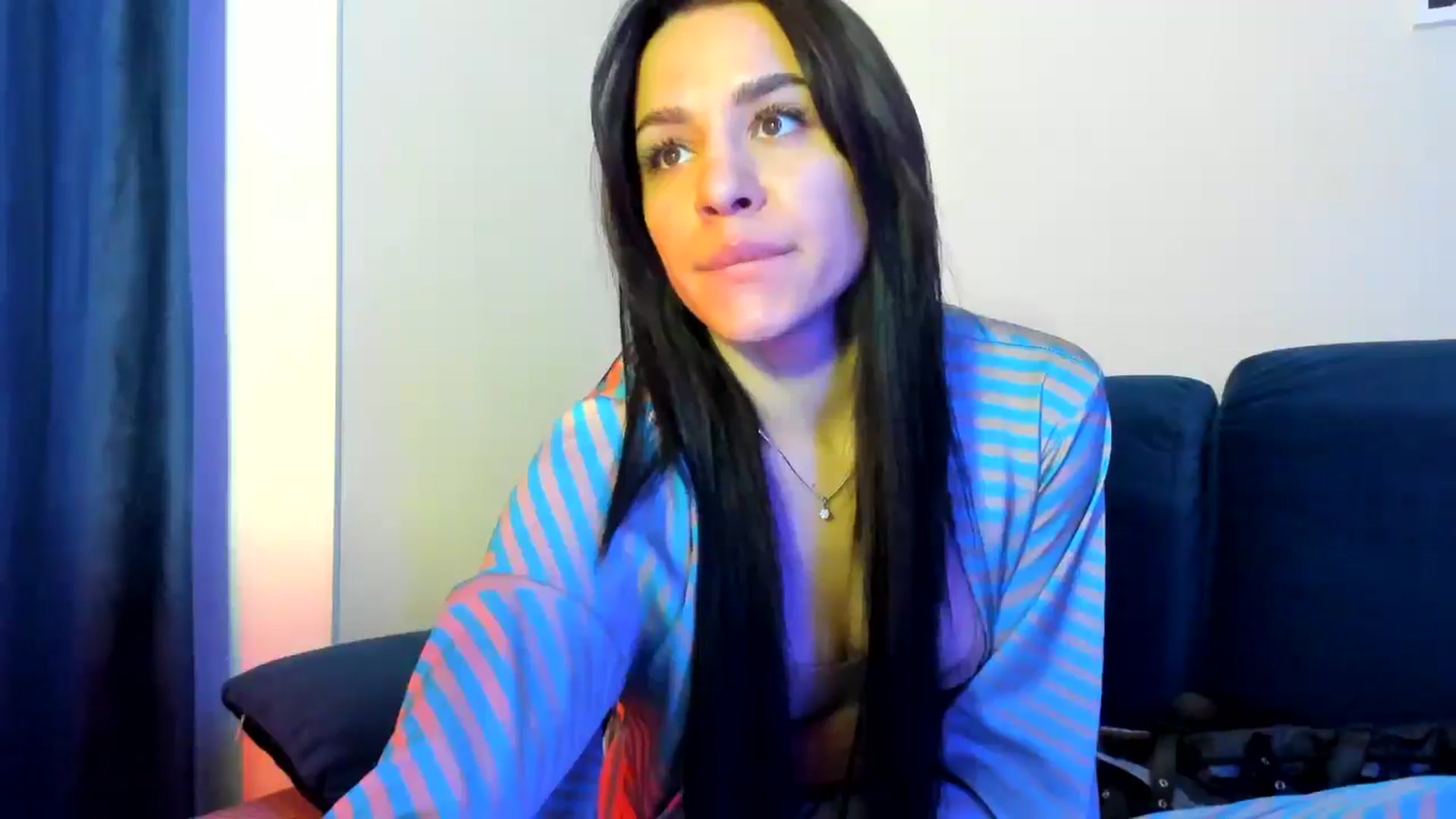 Gallery image thumbnail from swtAlterEgo's myfreecams stream on, 04/13/2025, 01:48 image 12 of 20
